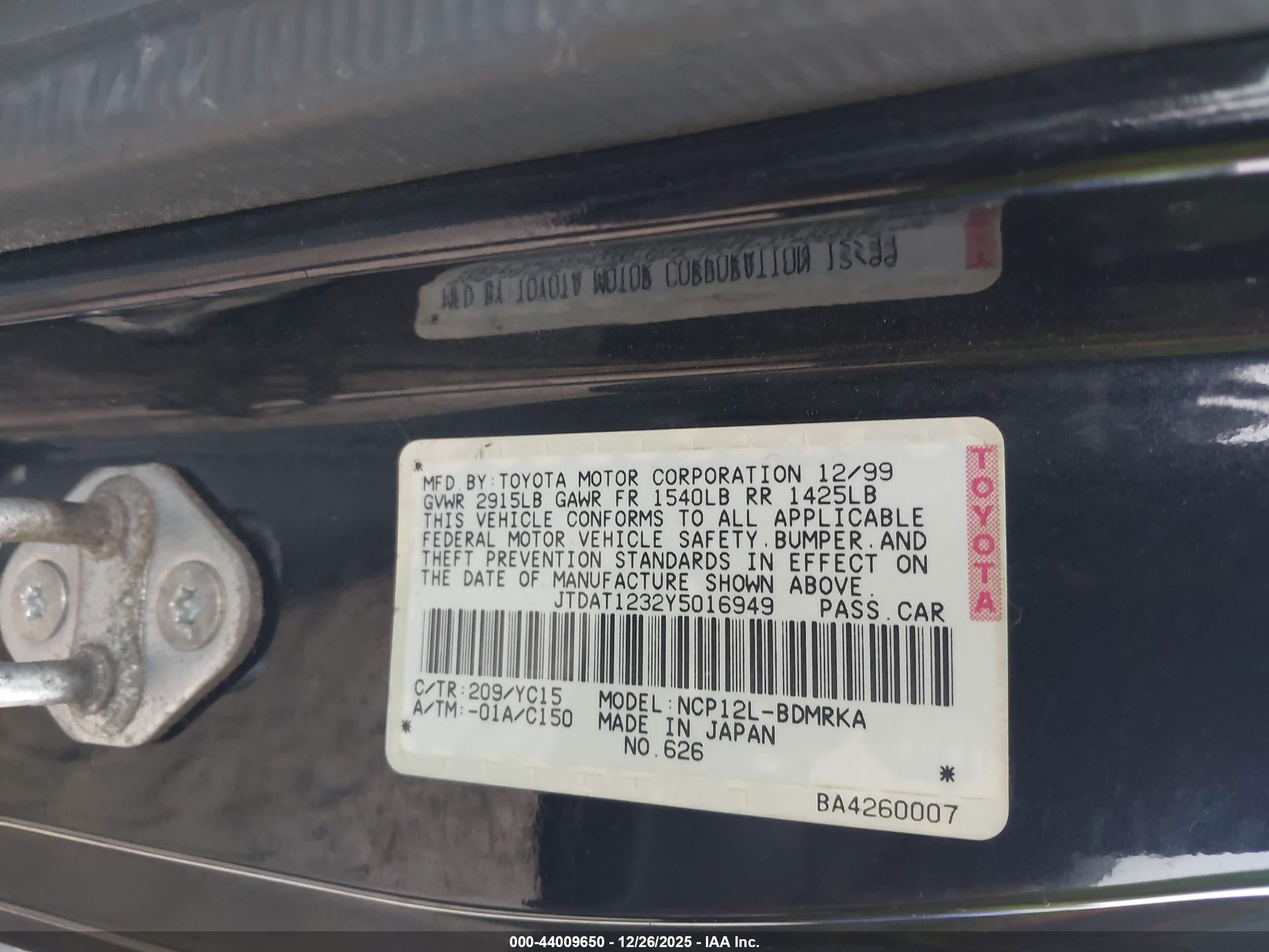 TOYOTA ECHO image 9