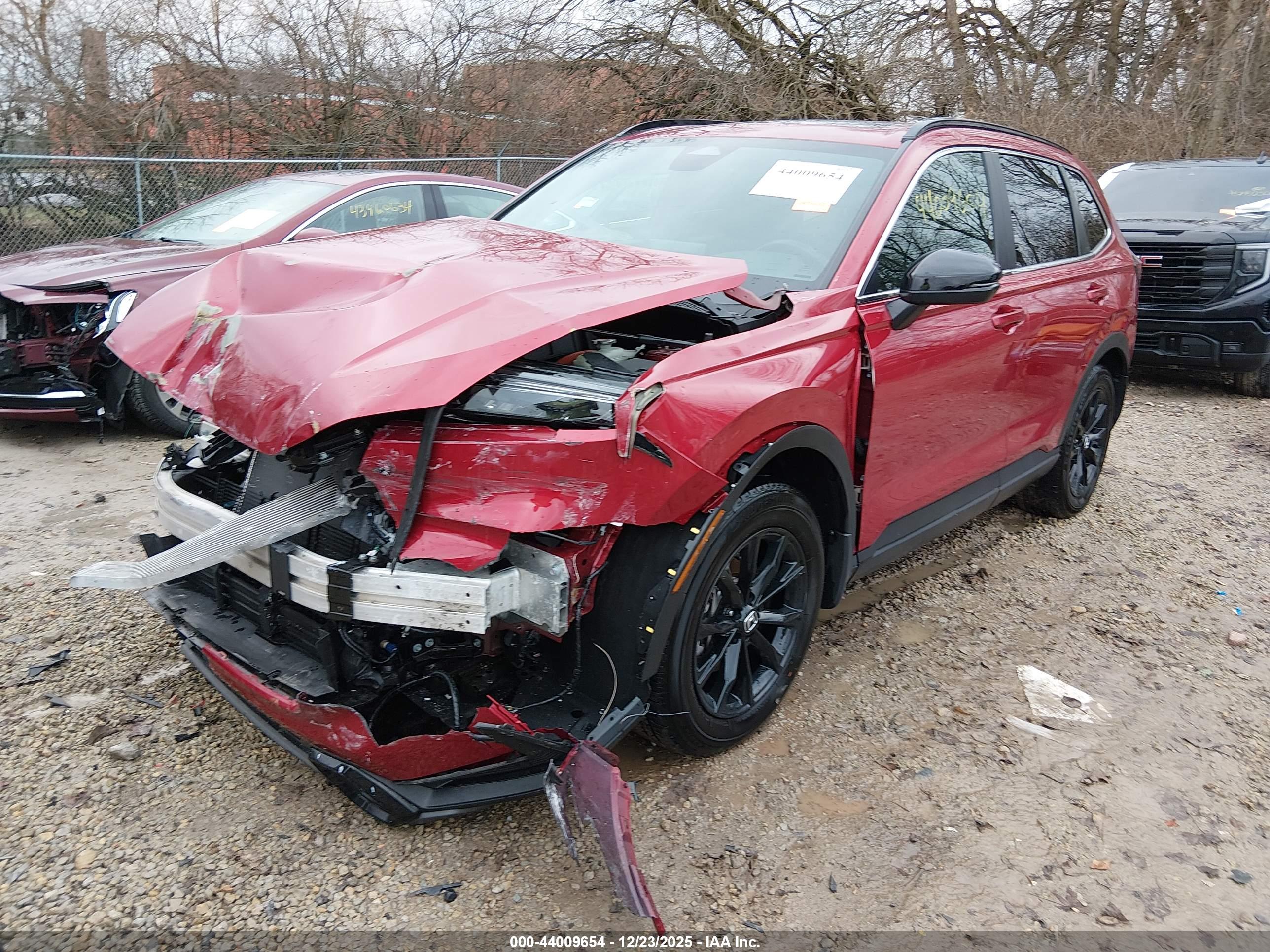 HONDA CR-V image 2