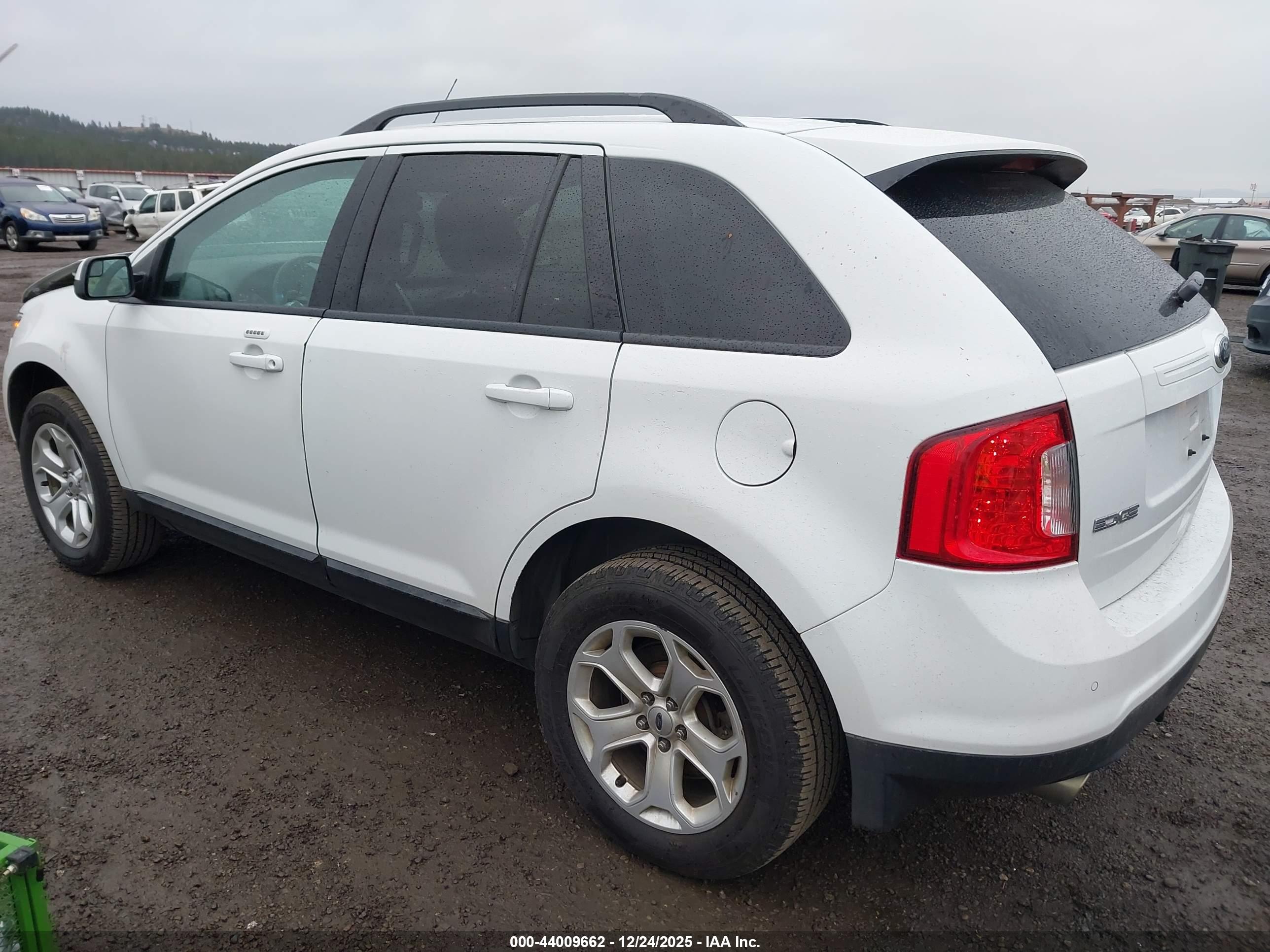 FORD EDGE image 3
