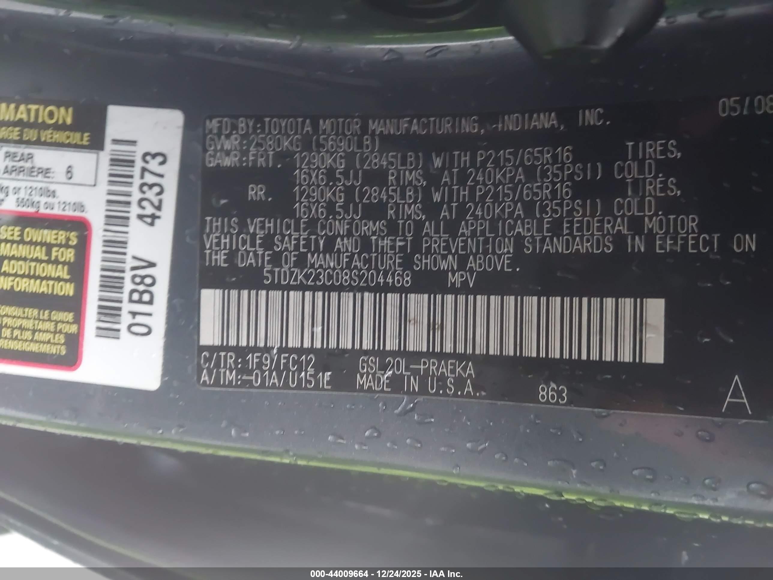 TOYOTA SIENNA image 9
