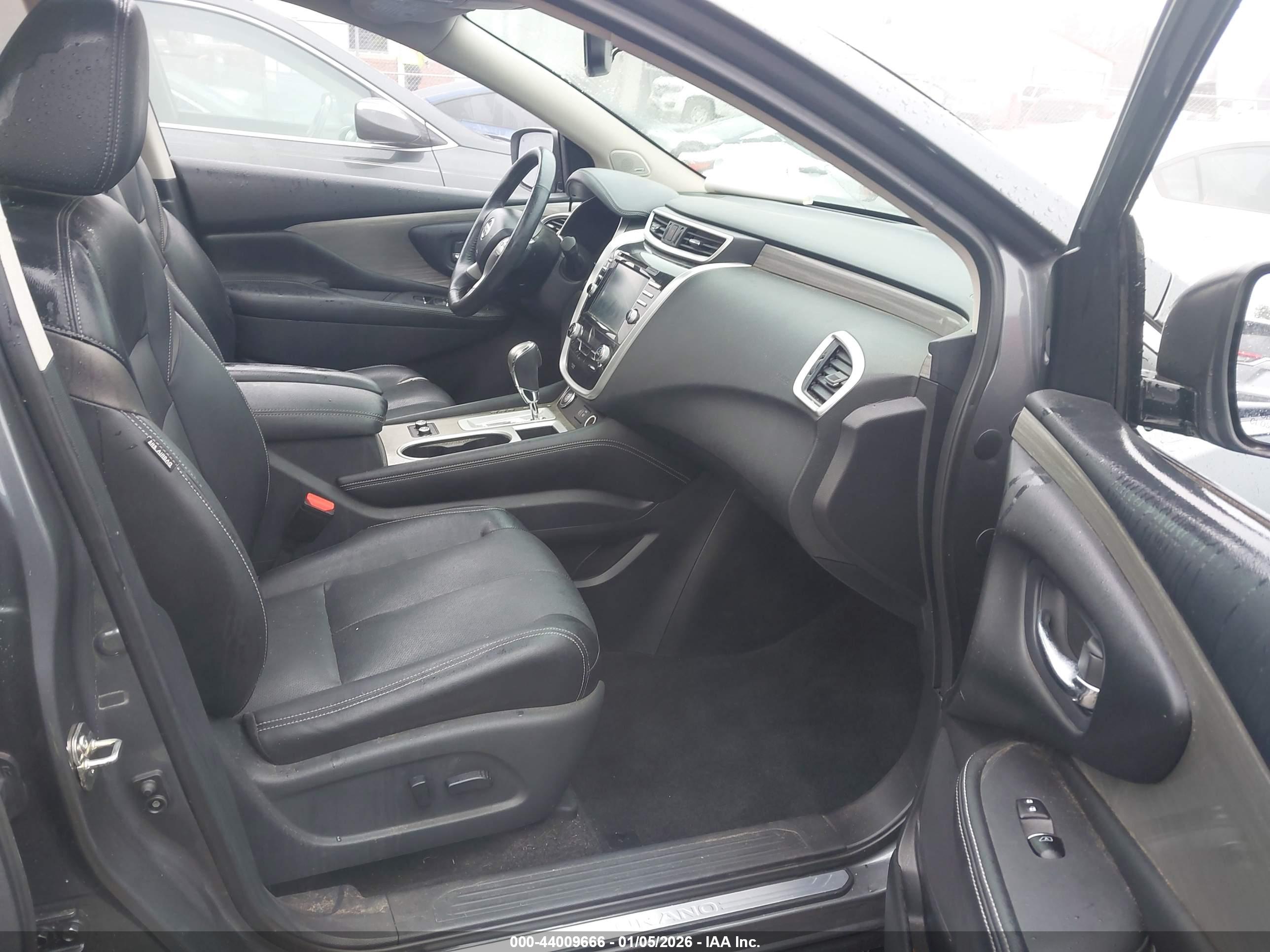 NISSAN MURANO image 5