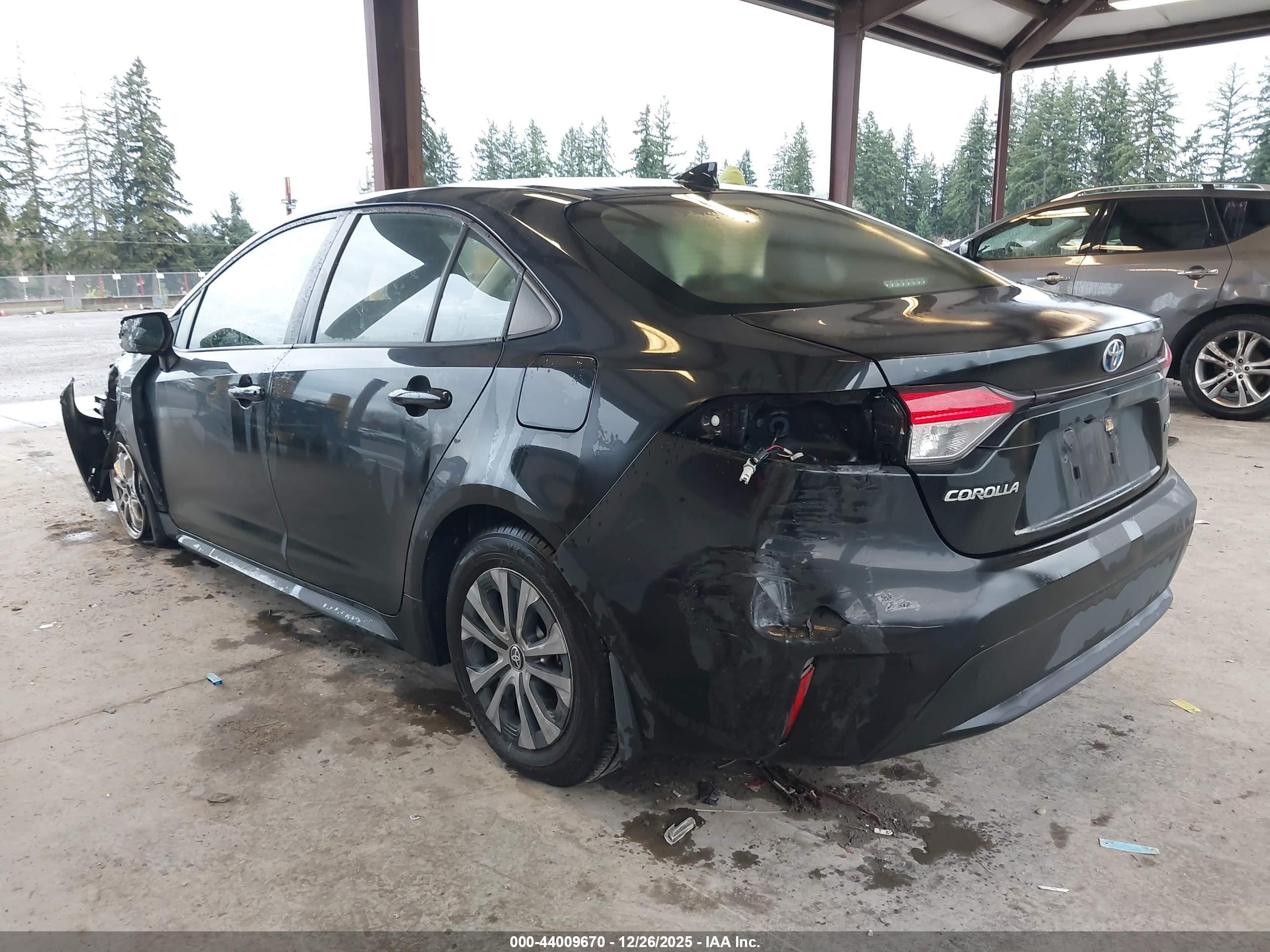 TOYOTA COROLLA image 3