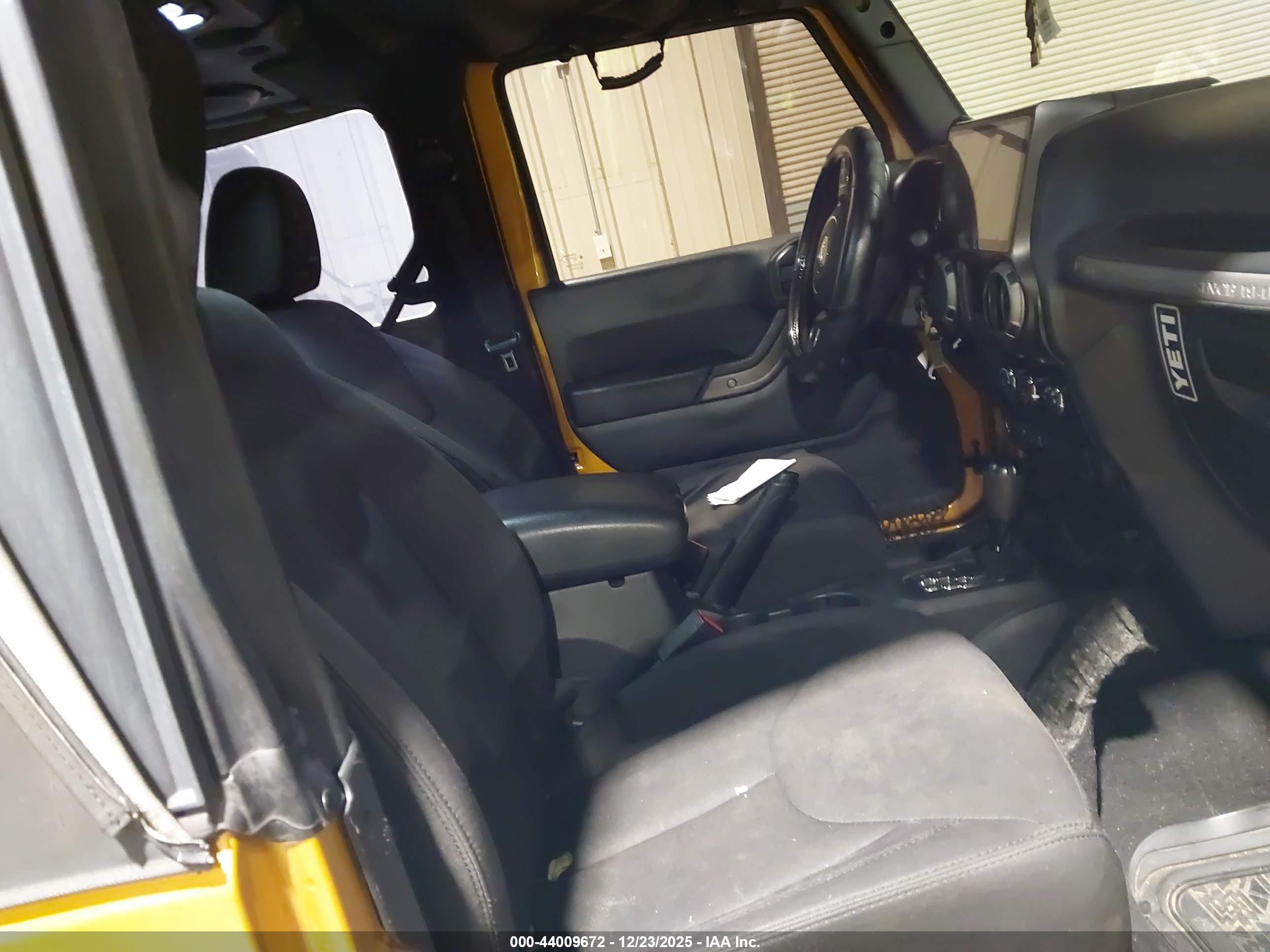 JEEP WRANGLER image 8