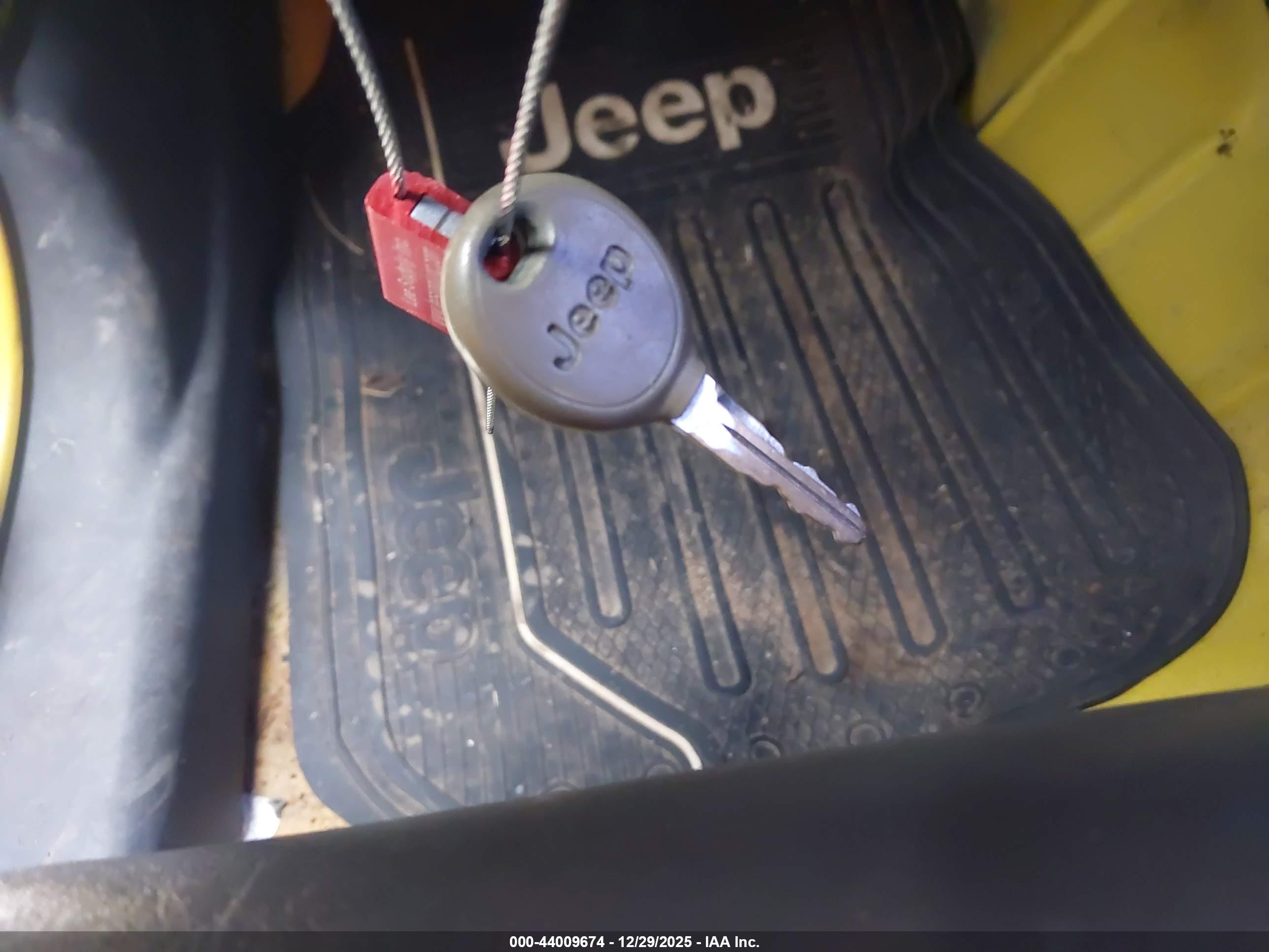 JEEP WRANGLER image 11