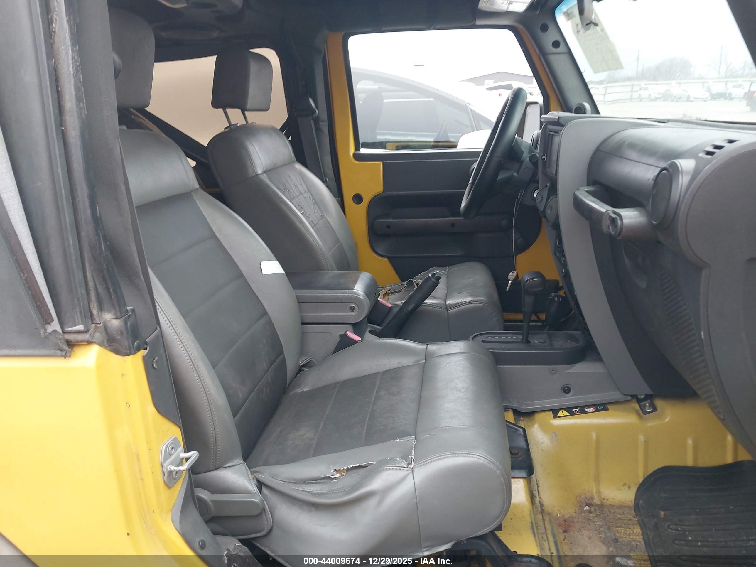 JEEP WRANGLER image 5
