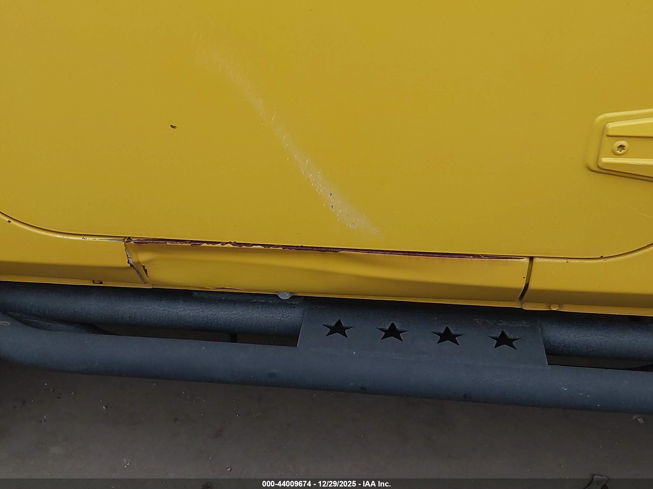 JEEP WRANGLER image 6