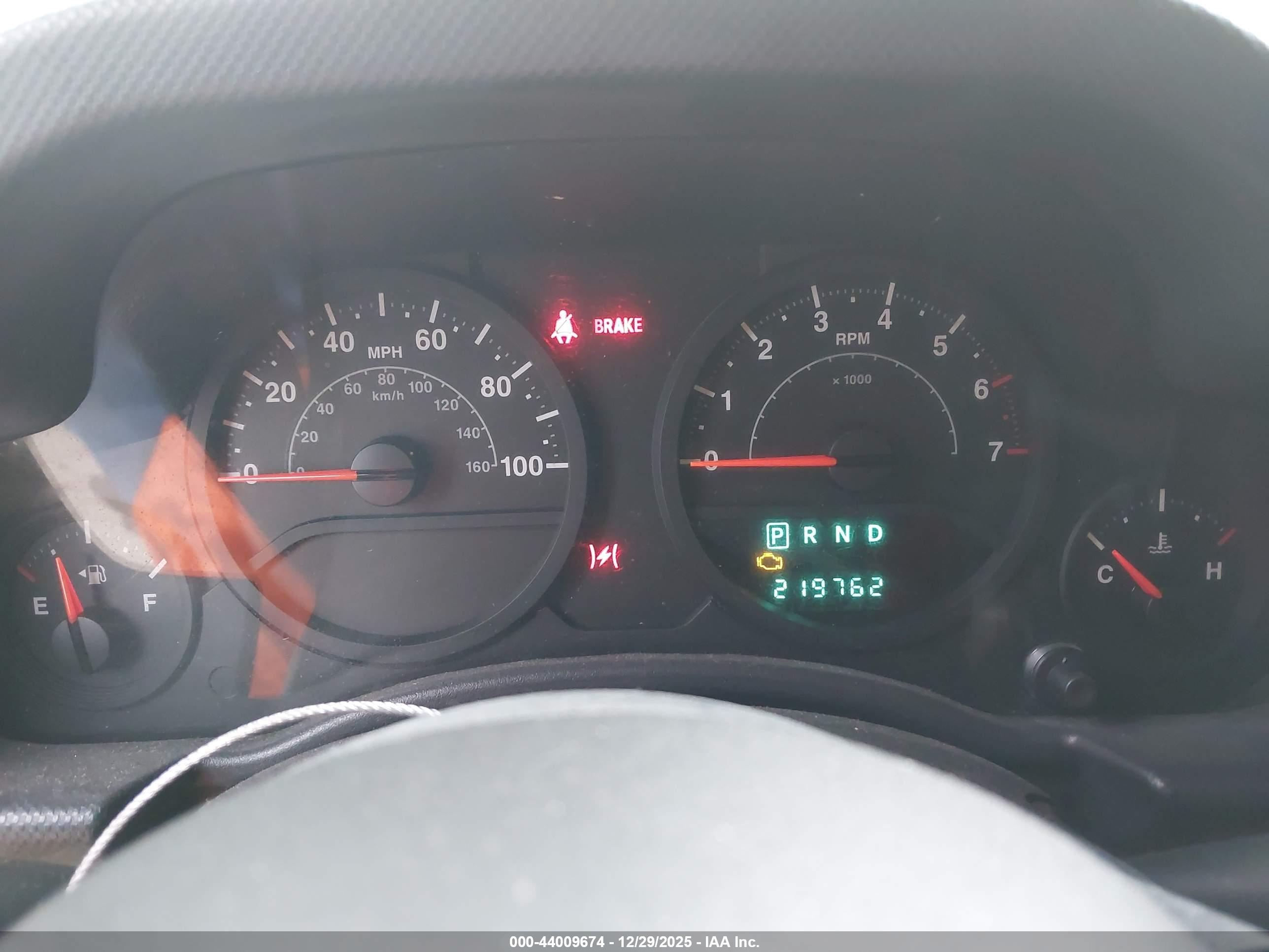 JEEP WRANGLER image 7