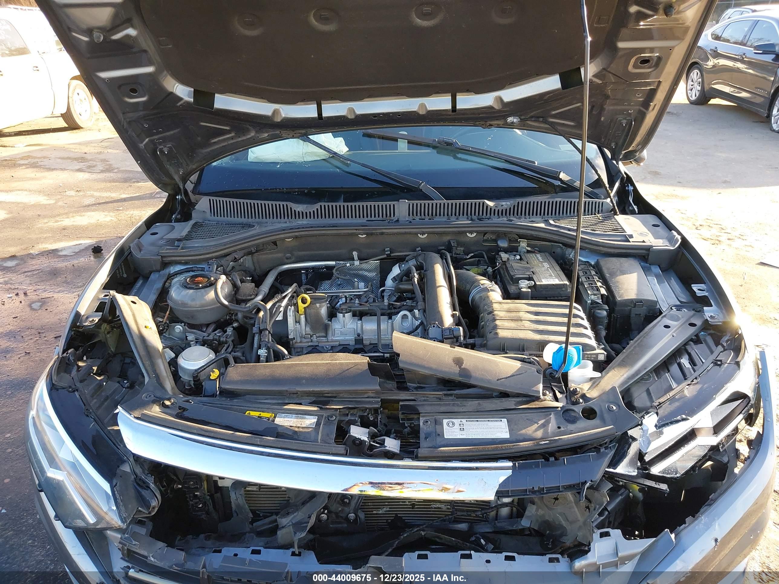 VOLKSWAGEN JETTA image 10