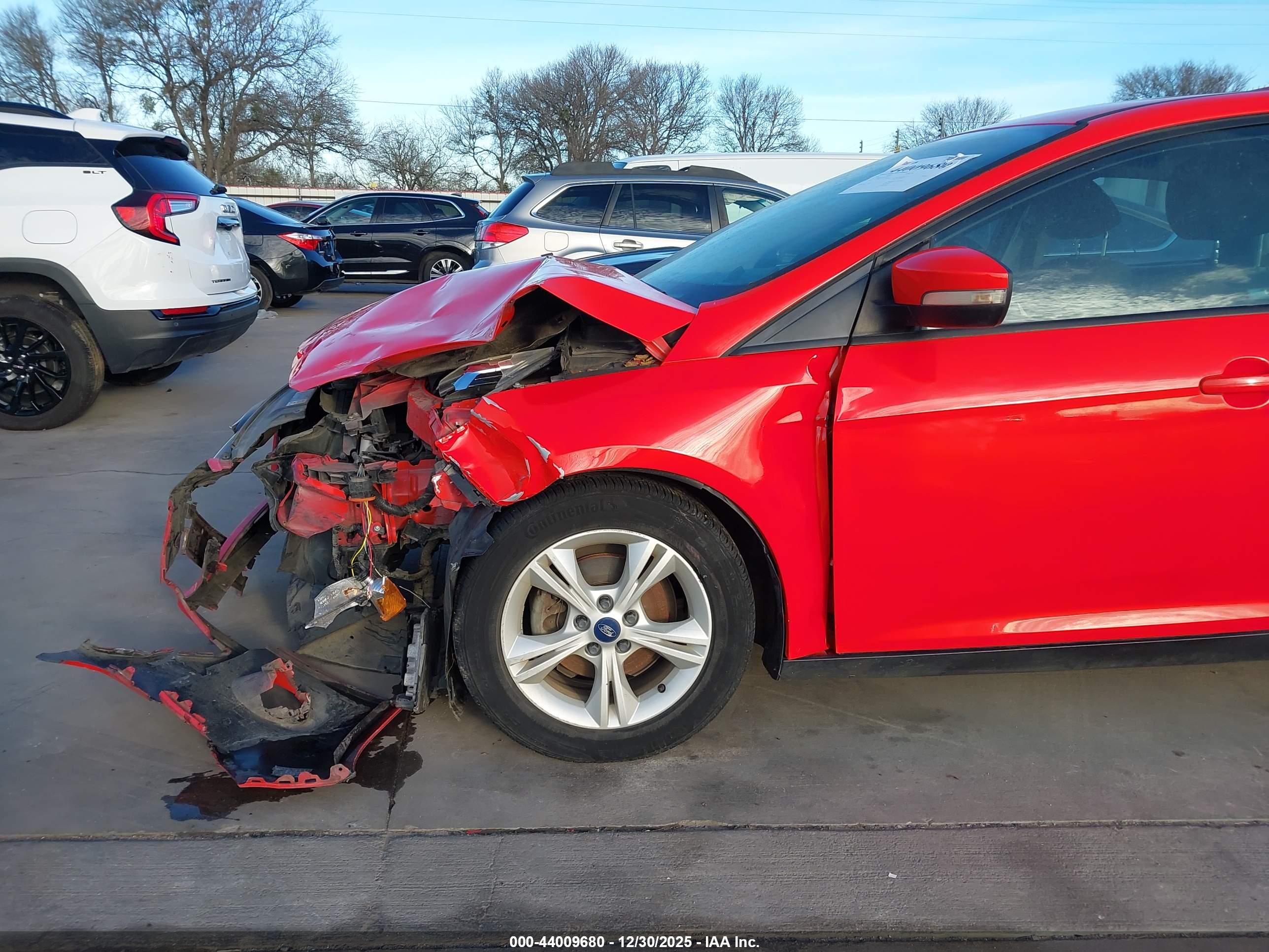 FORD FOCUS image 6
