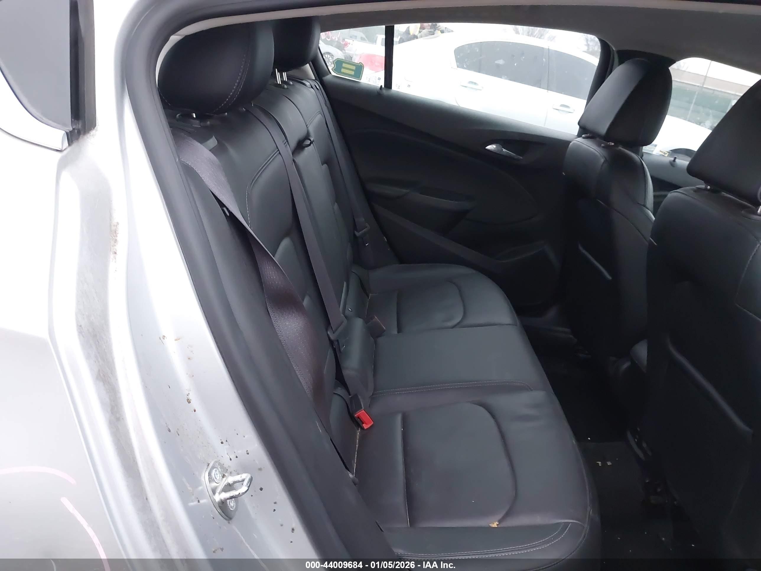 CHEVROLET CRUZE image 8