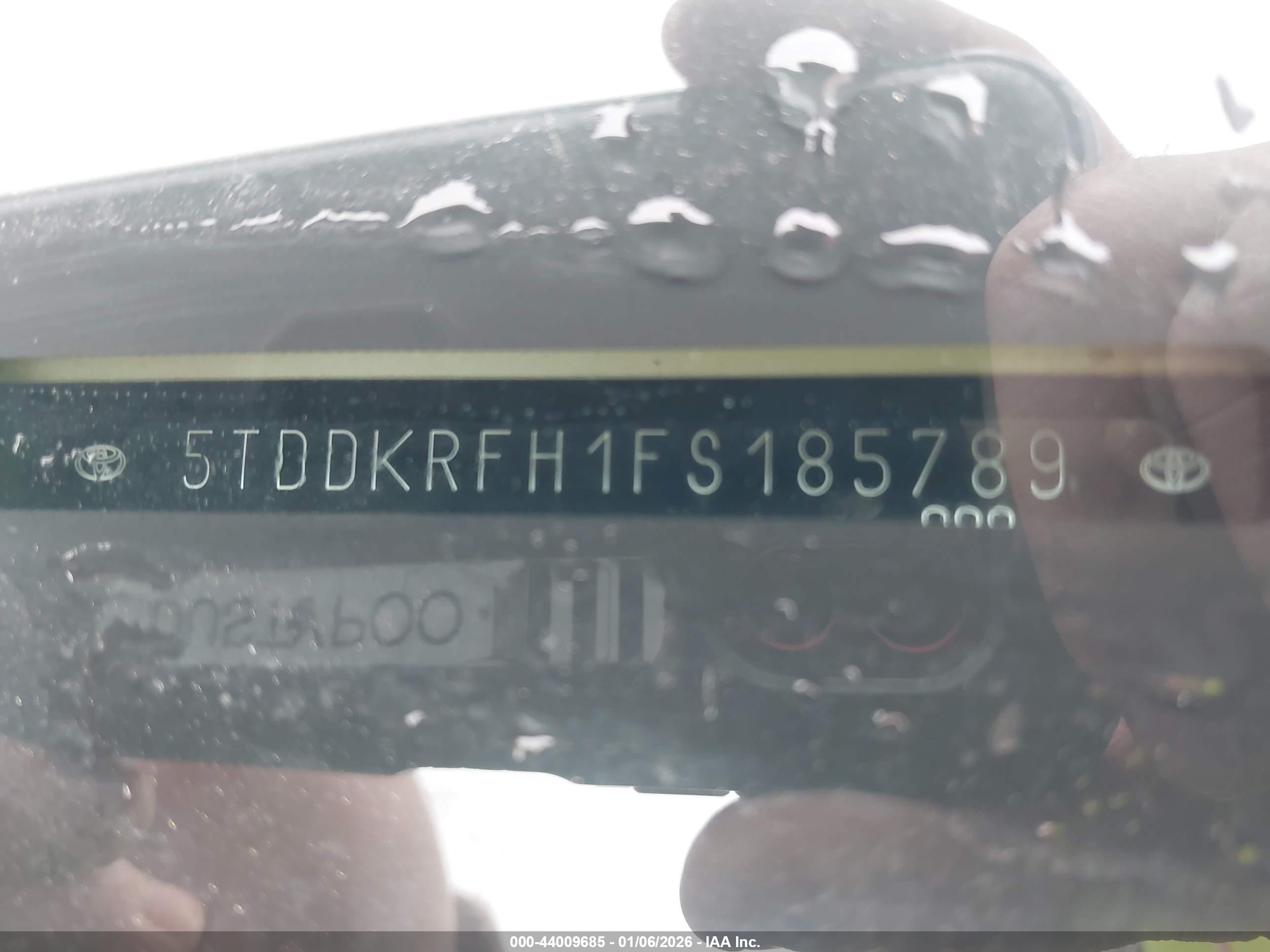 TOYOTA HIGHLANDER image 9