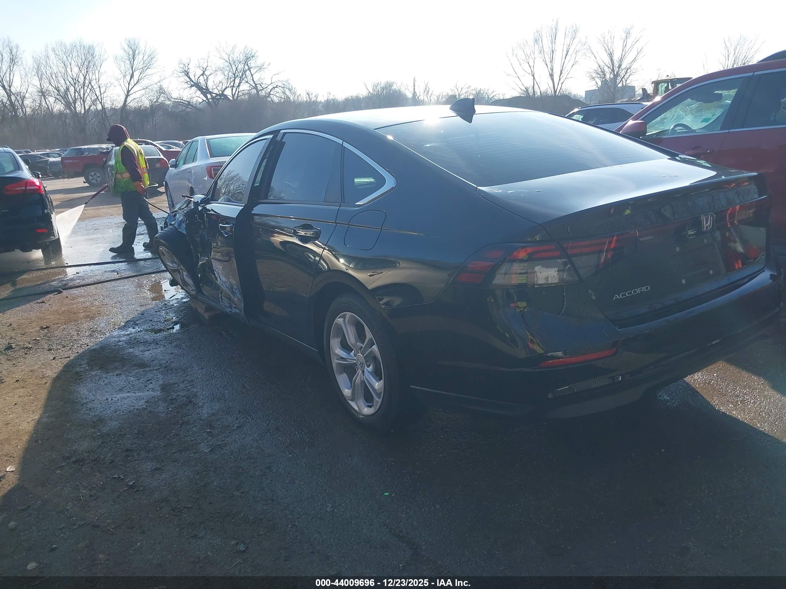 HONDA ACCORD image 3