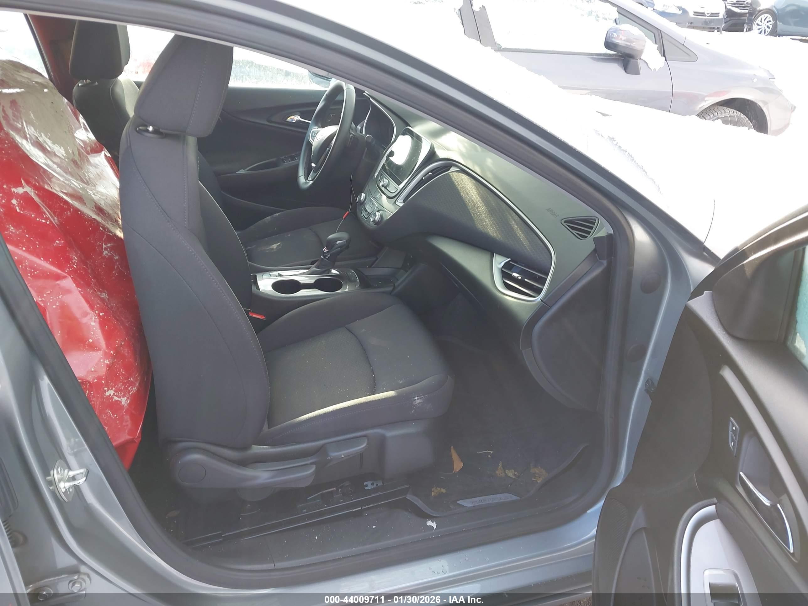 CHEVROLET MALIBU image 8