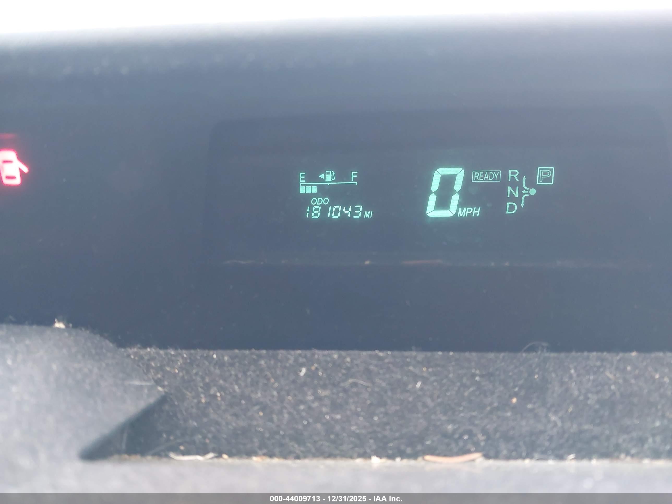 TOYOTA PRIUS image 7