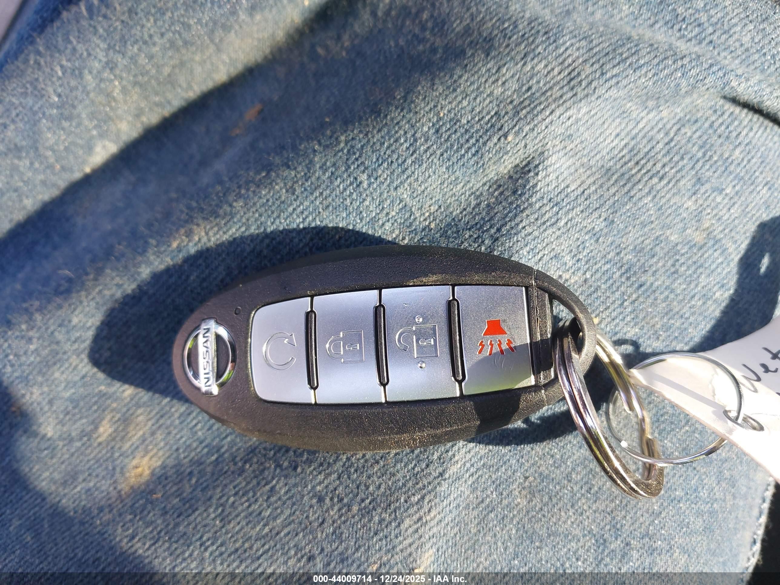 NISSAN MURANO image 11