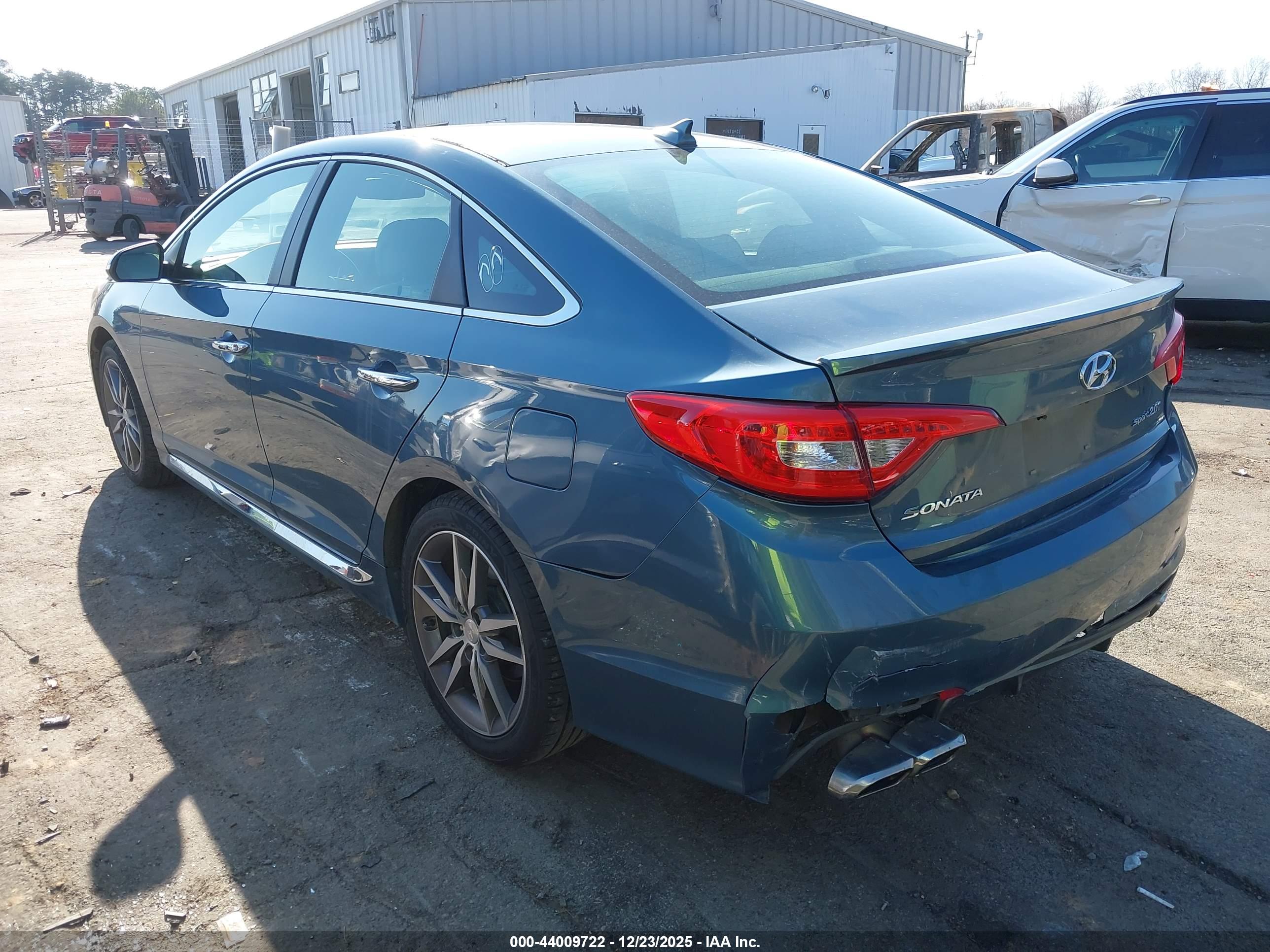HYUNDAI SONATA image 3