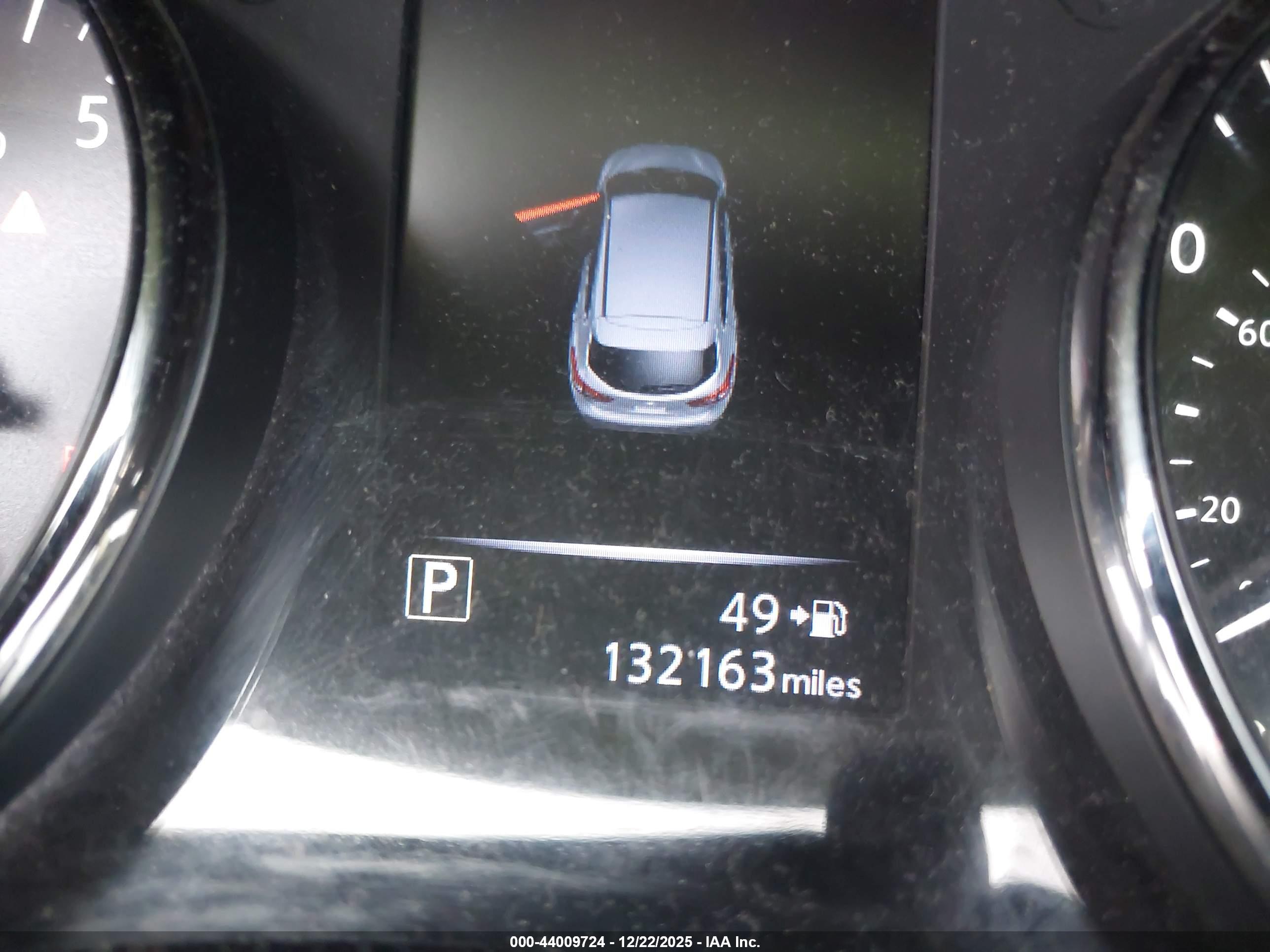 NISSAN ROGUE image 7