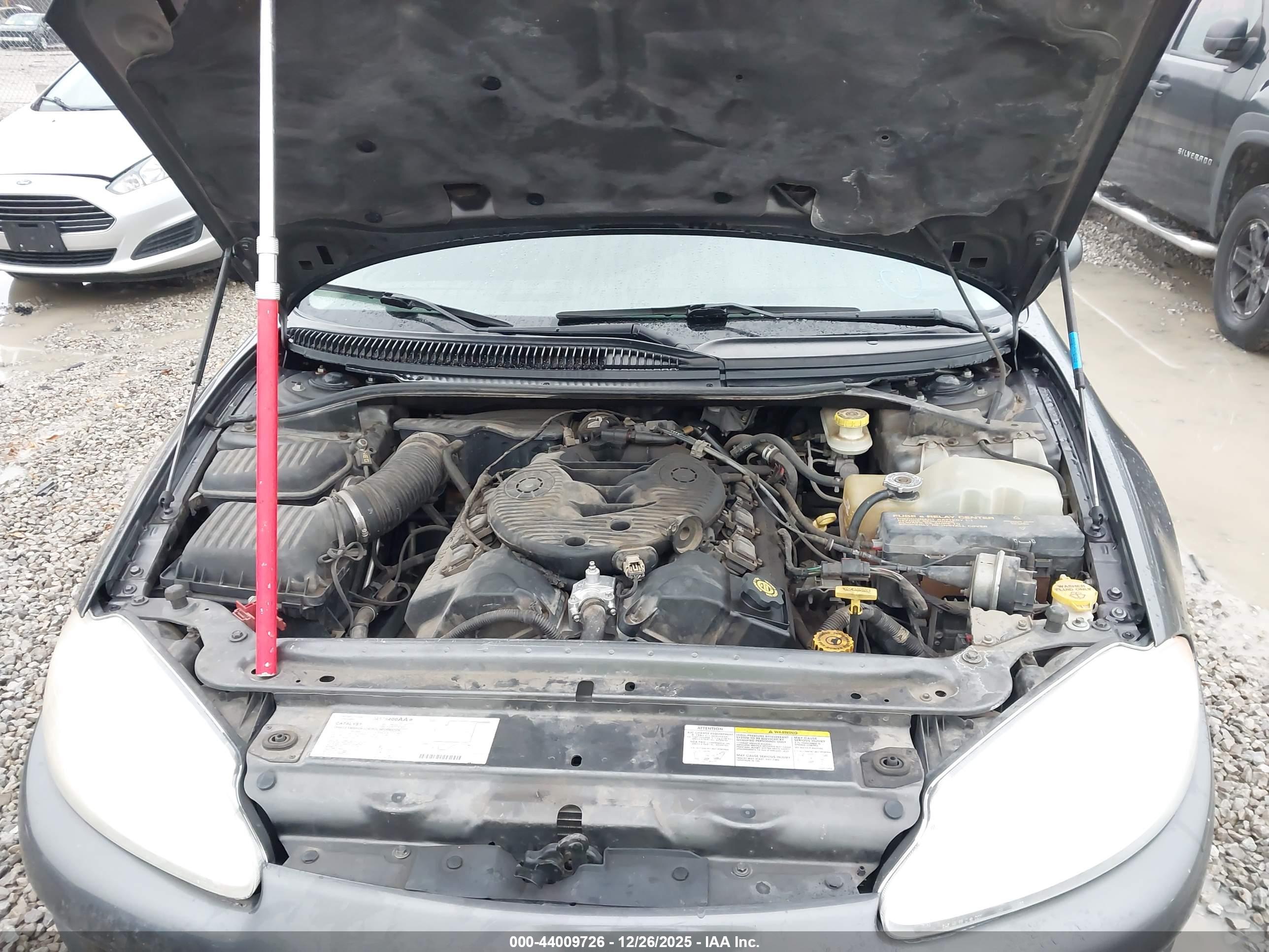 DODGE INTREPID image 10