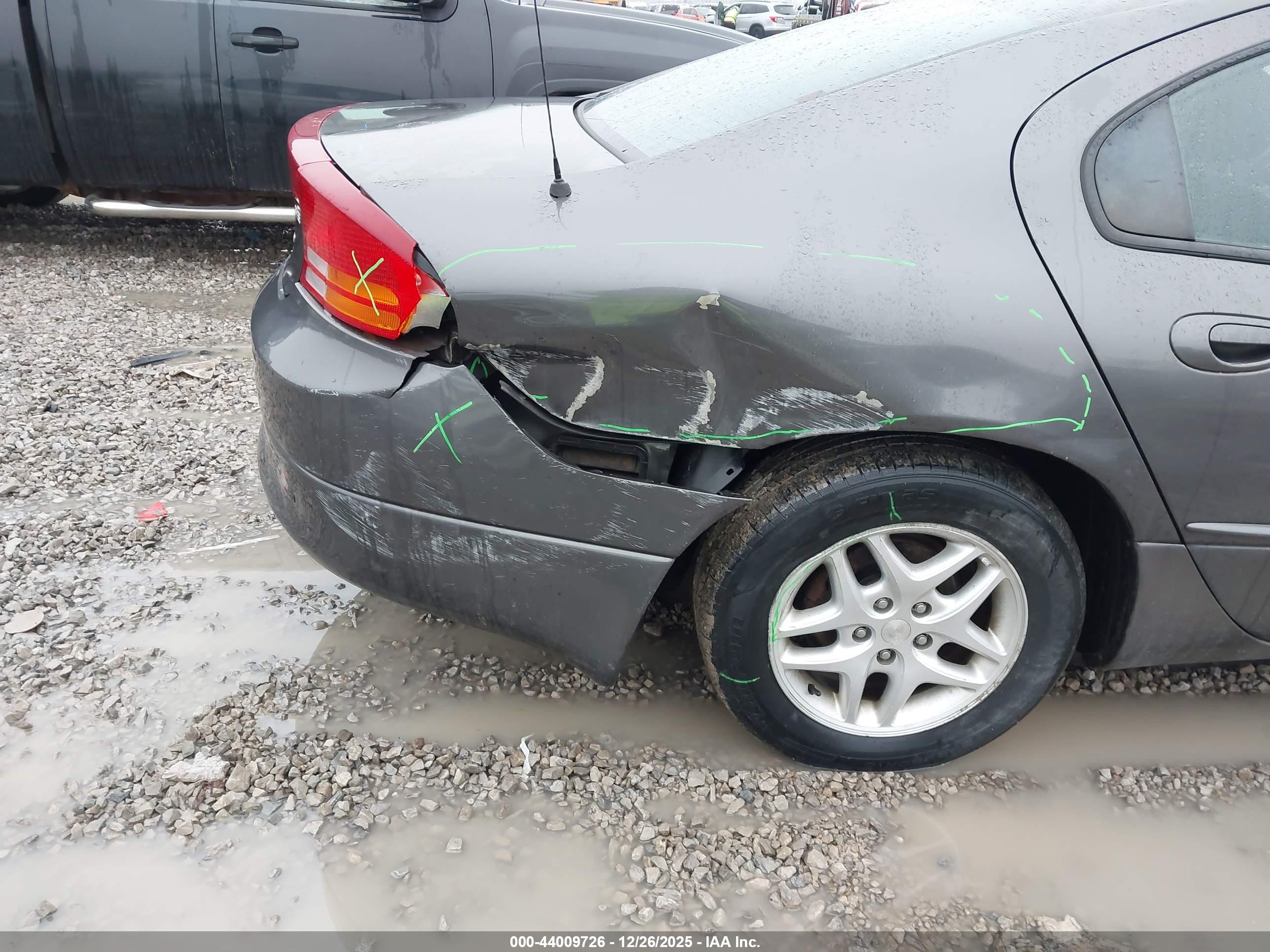 DODGE INTREPID image 6
