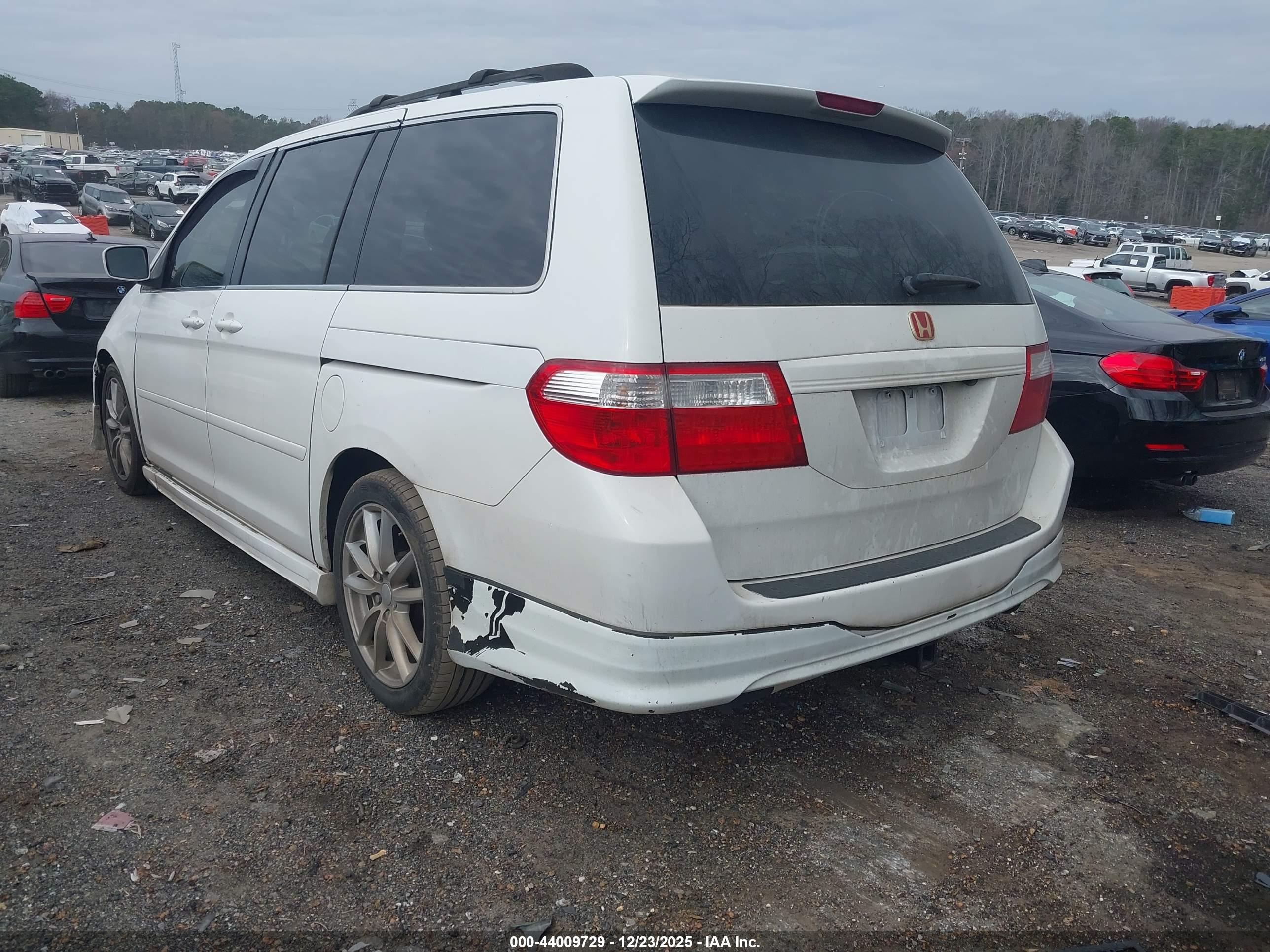 HONDA ODYSSEY image 3