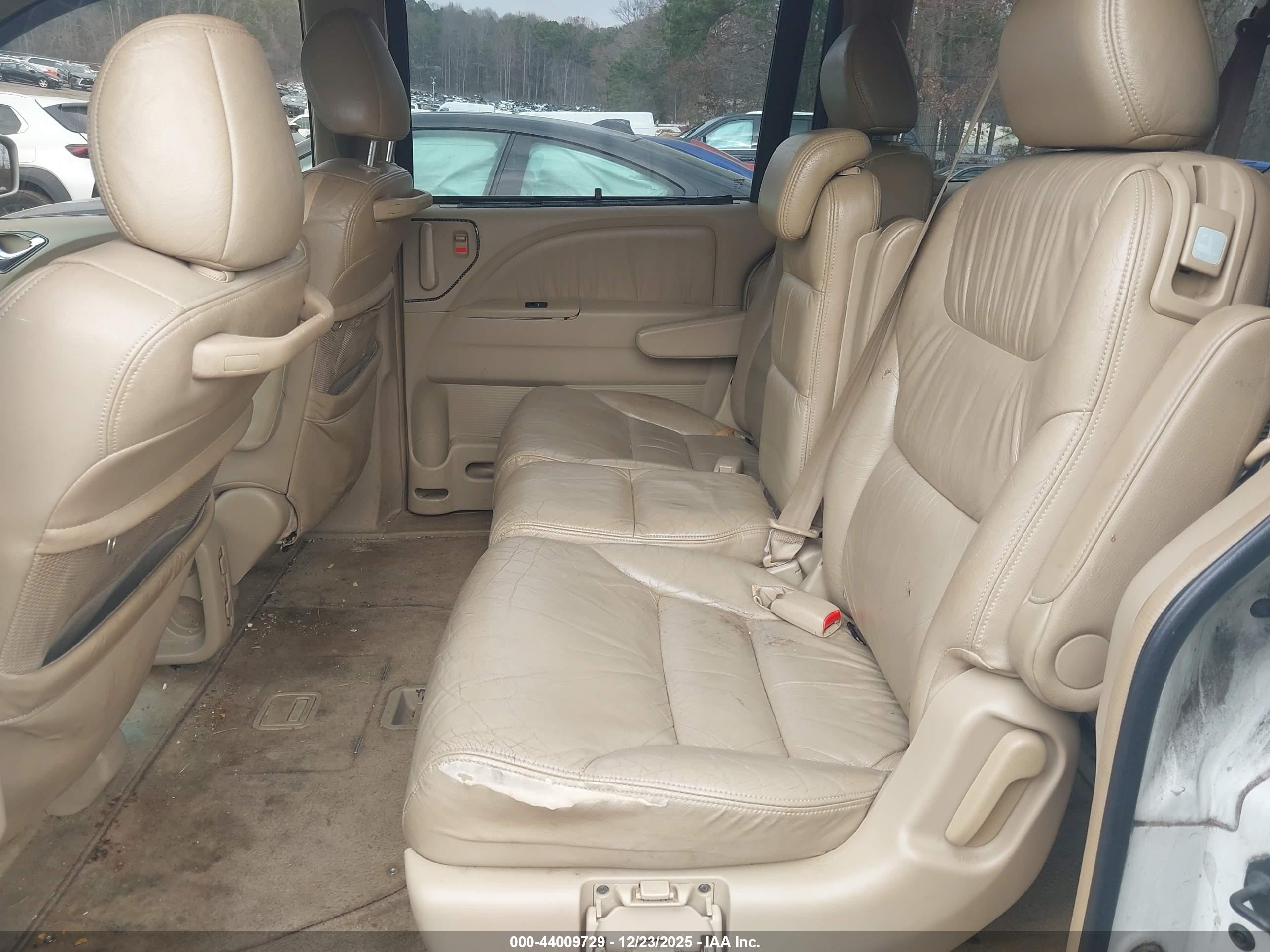 HONDA ODYSSEY image 8
