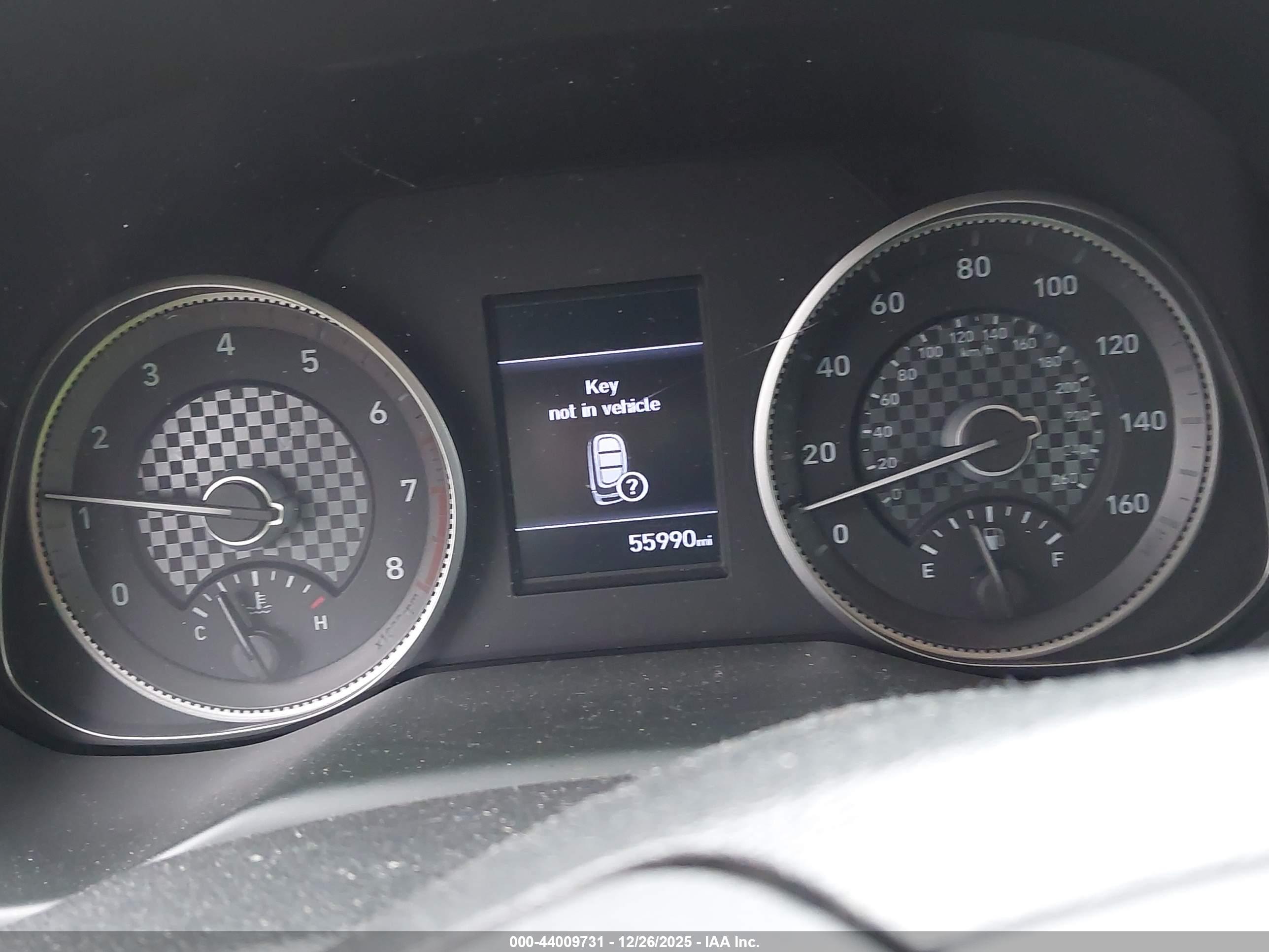 HYUNDAI ELANTRA image 7