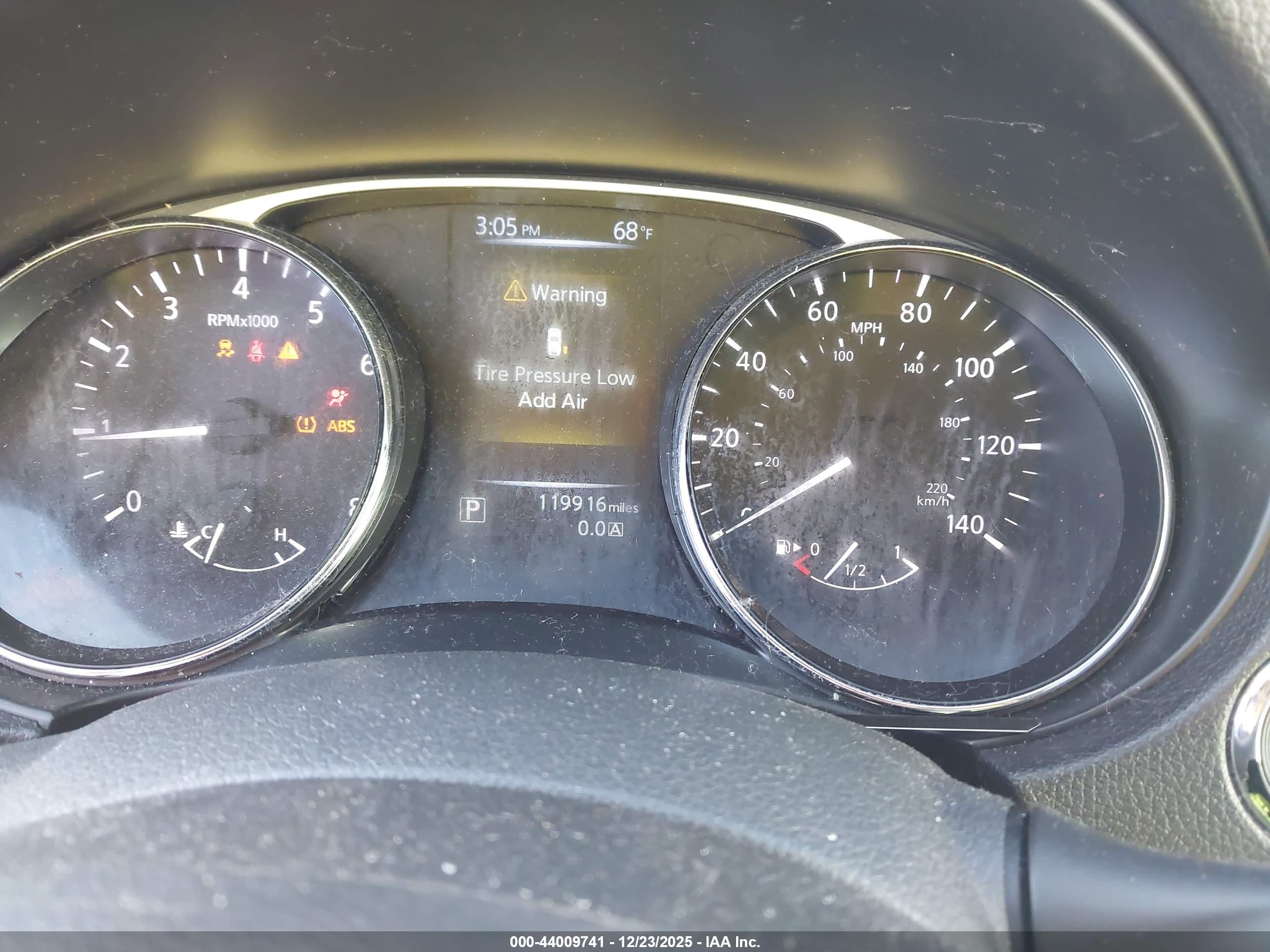 NISSAN ROGUE image 7