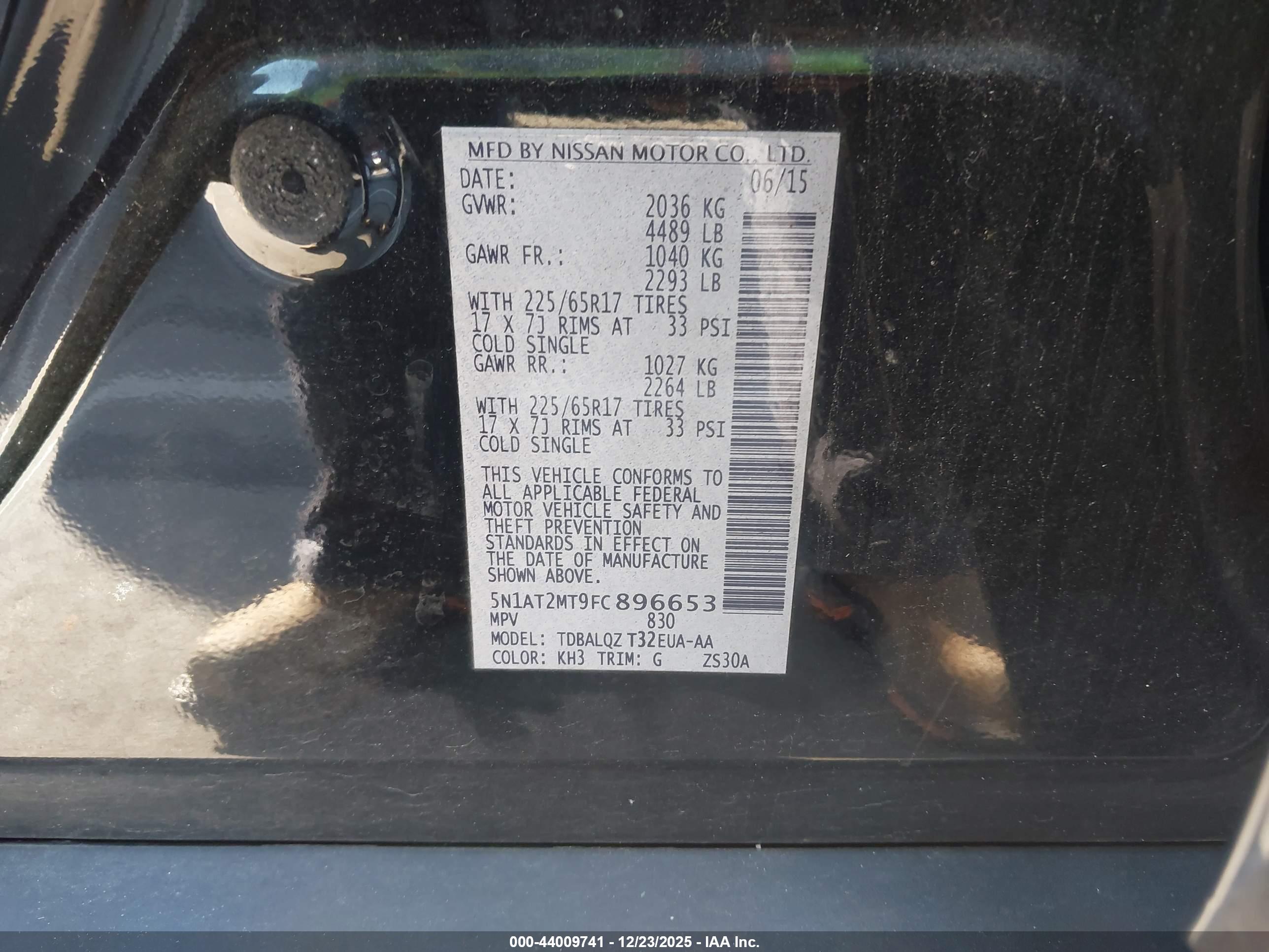 NISSAN ROGUE image 9