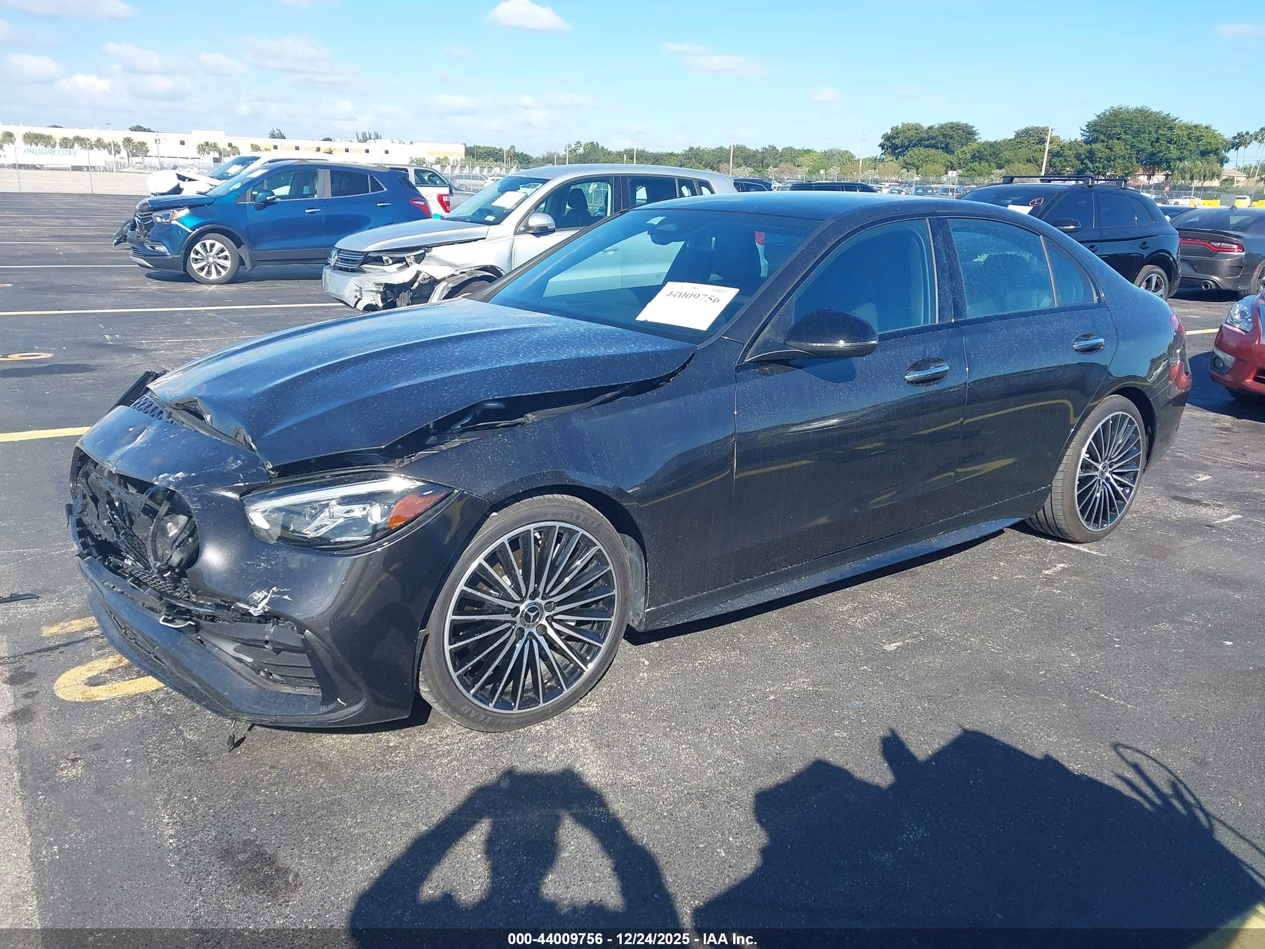 MERCEDES-BENZ C image 2