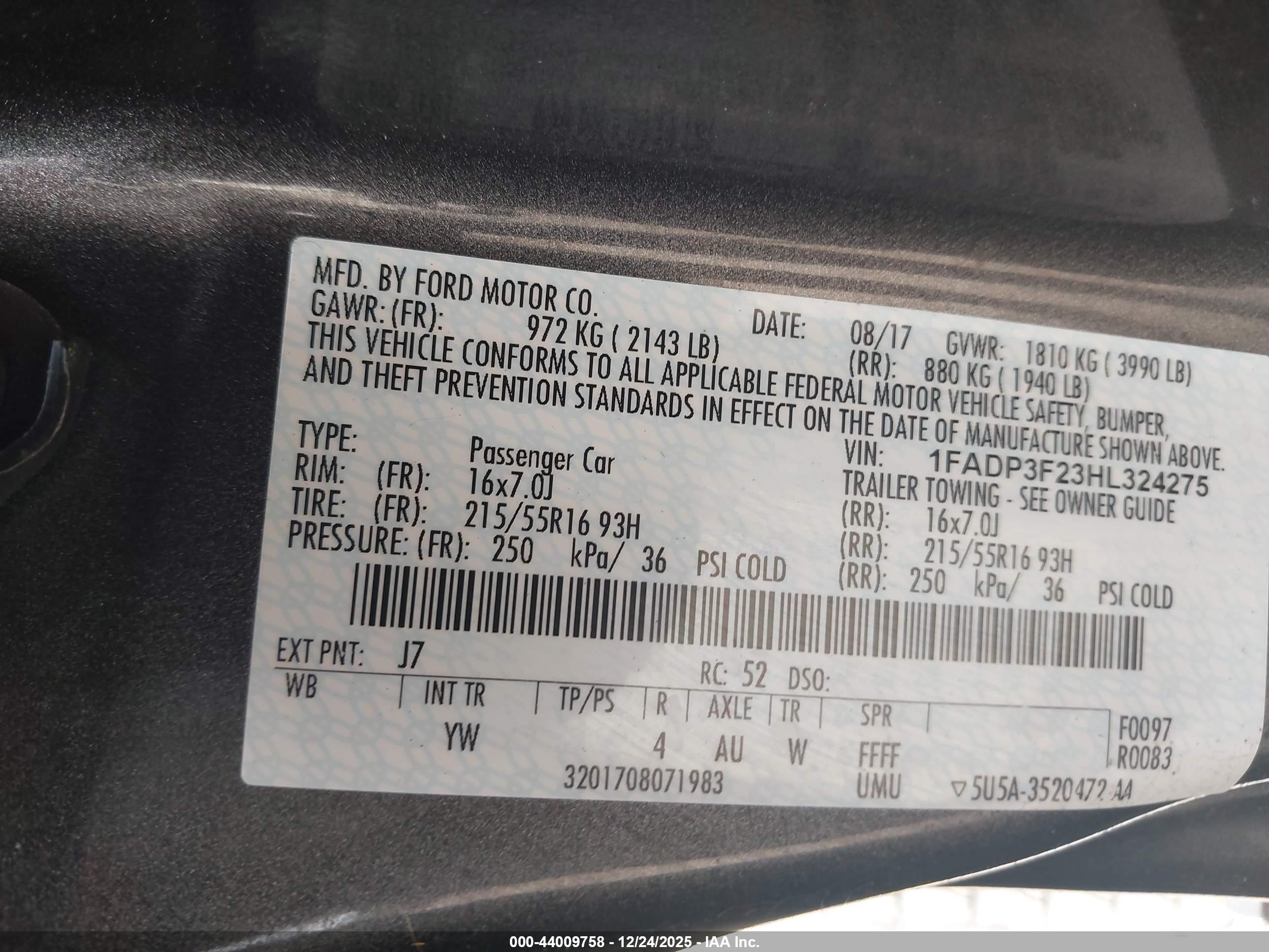 FORD FOCUS image 9
