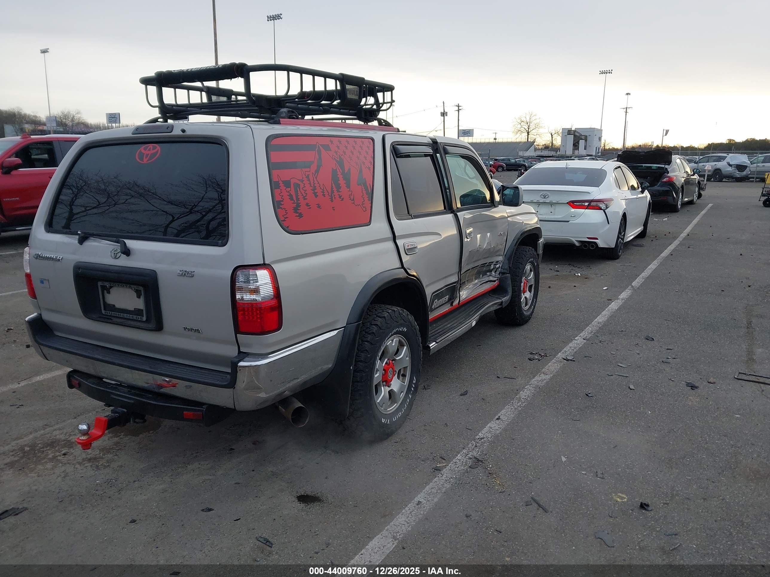 TOYOTA 4RUNNER image 4