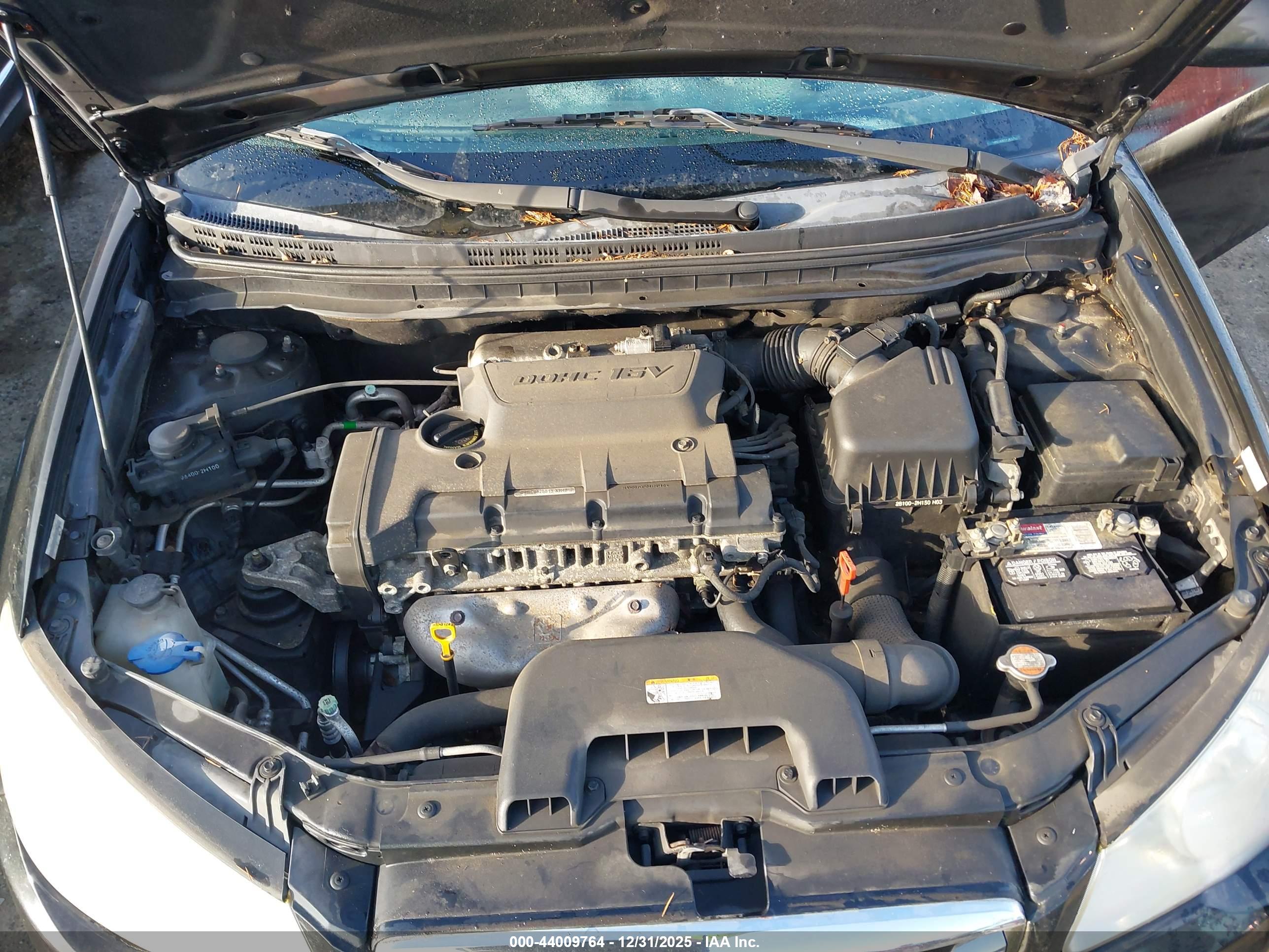 HYUNDAI ELANTRA image 10
