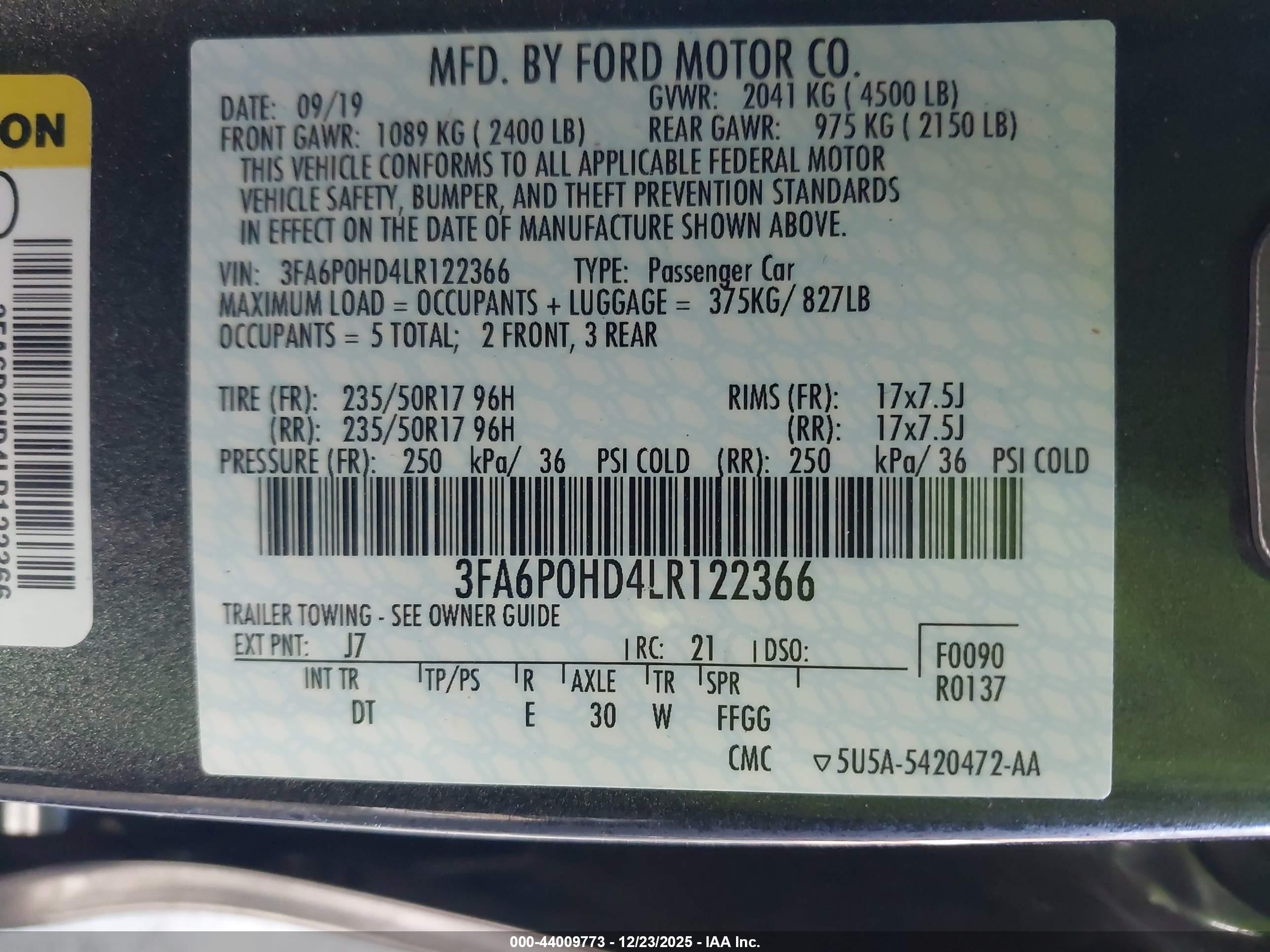 FORD FUSION image 9
