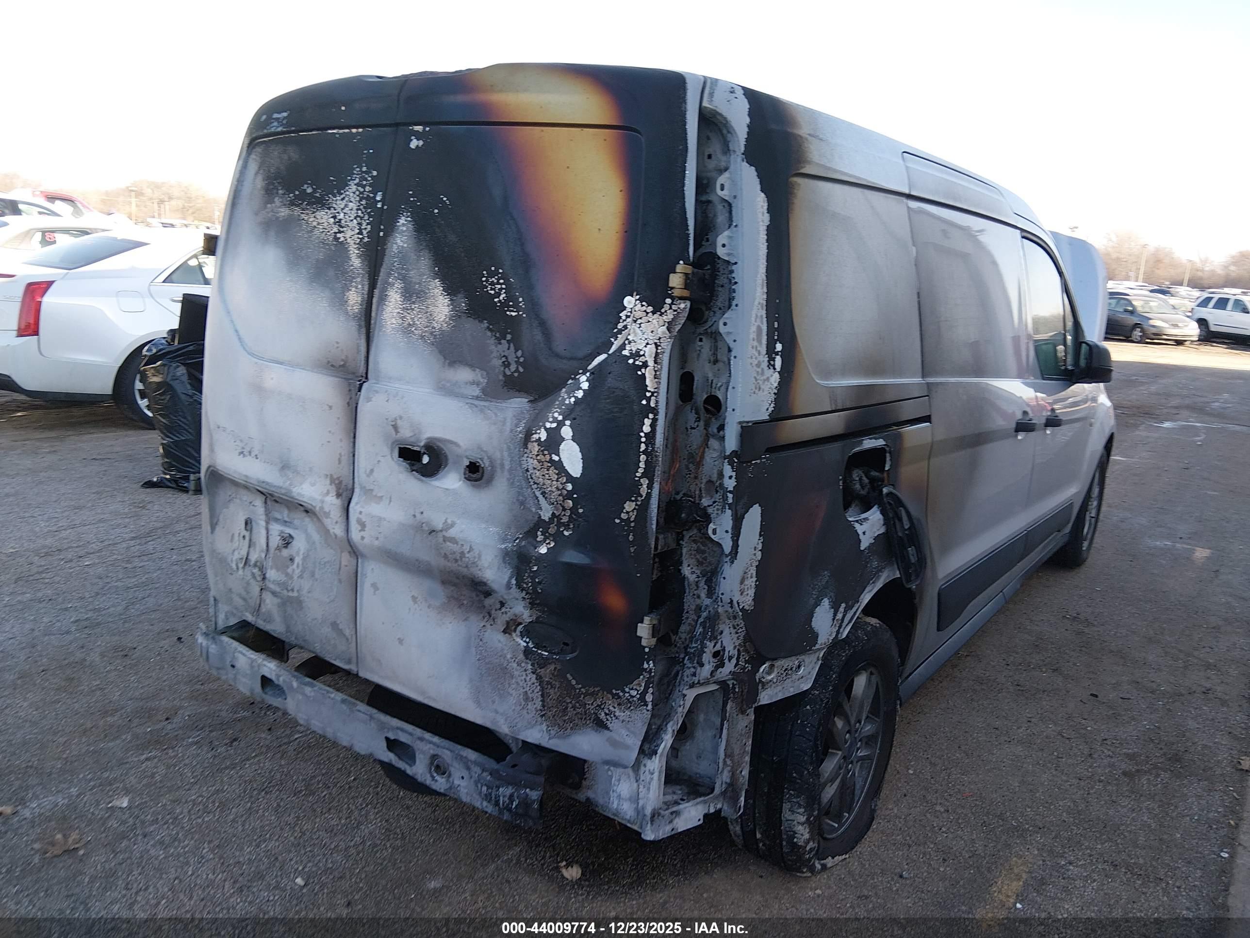 FORD TRANSIT image 6