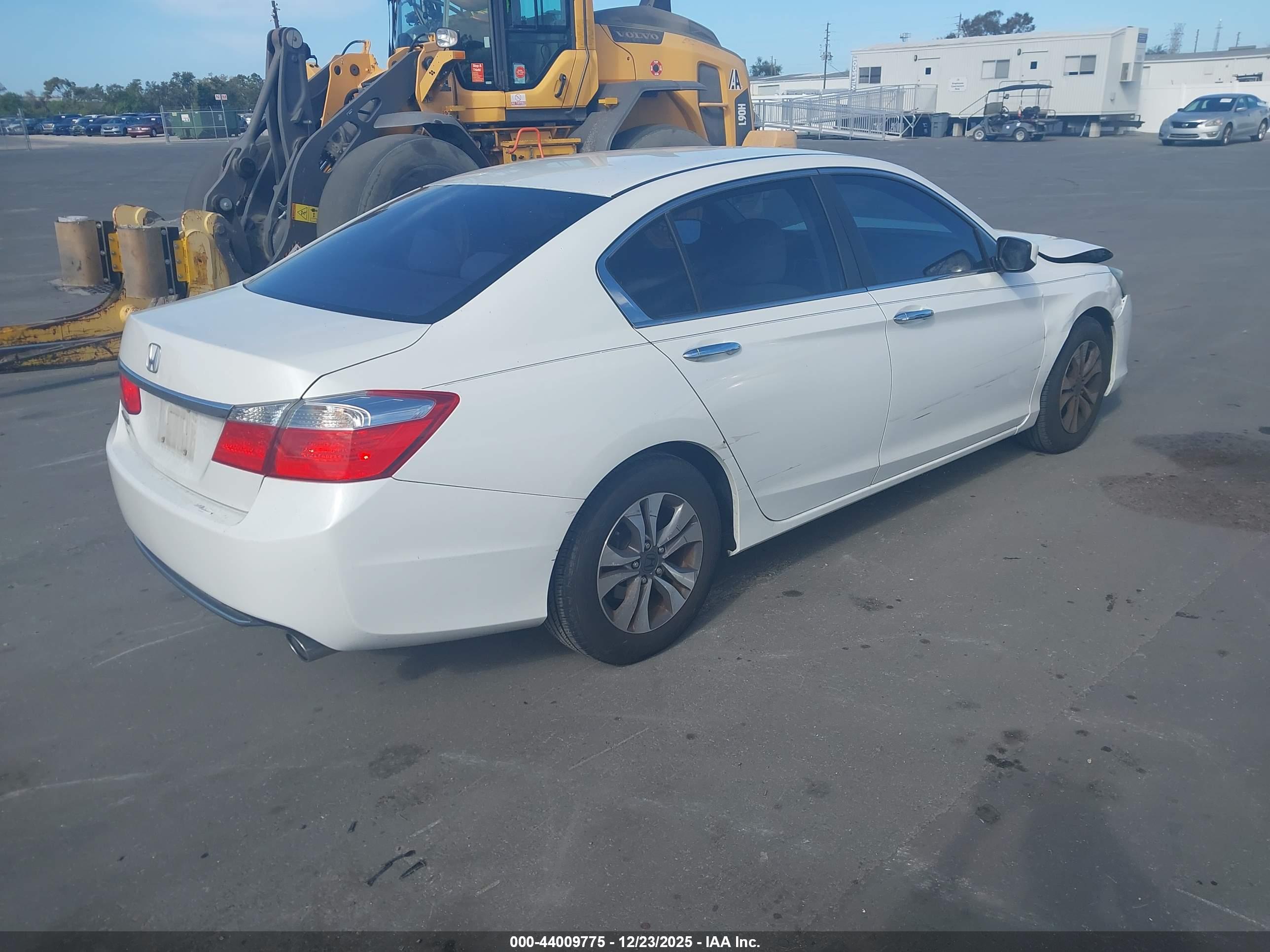 HONDA ACCORD image 4