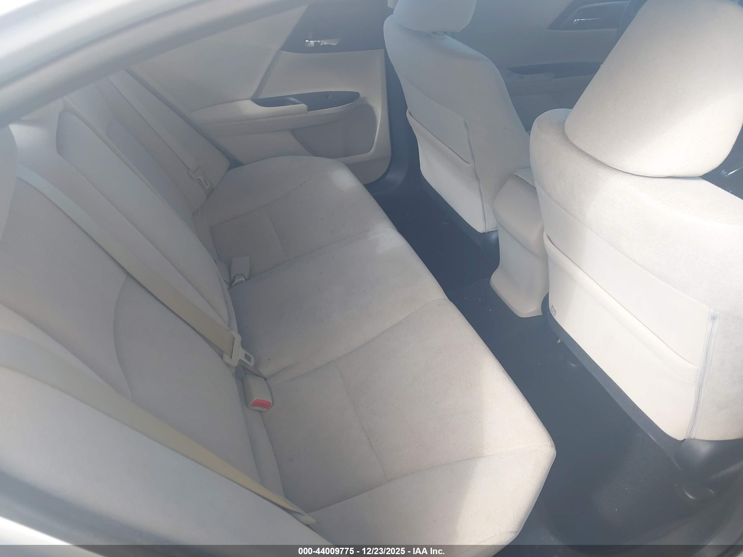 HONDA ACCORD image 8