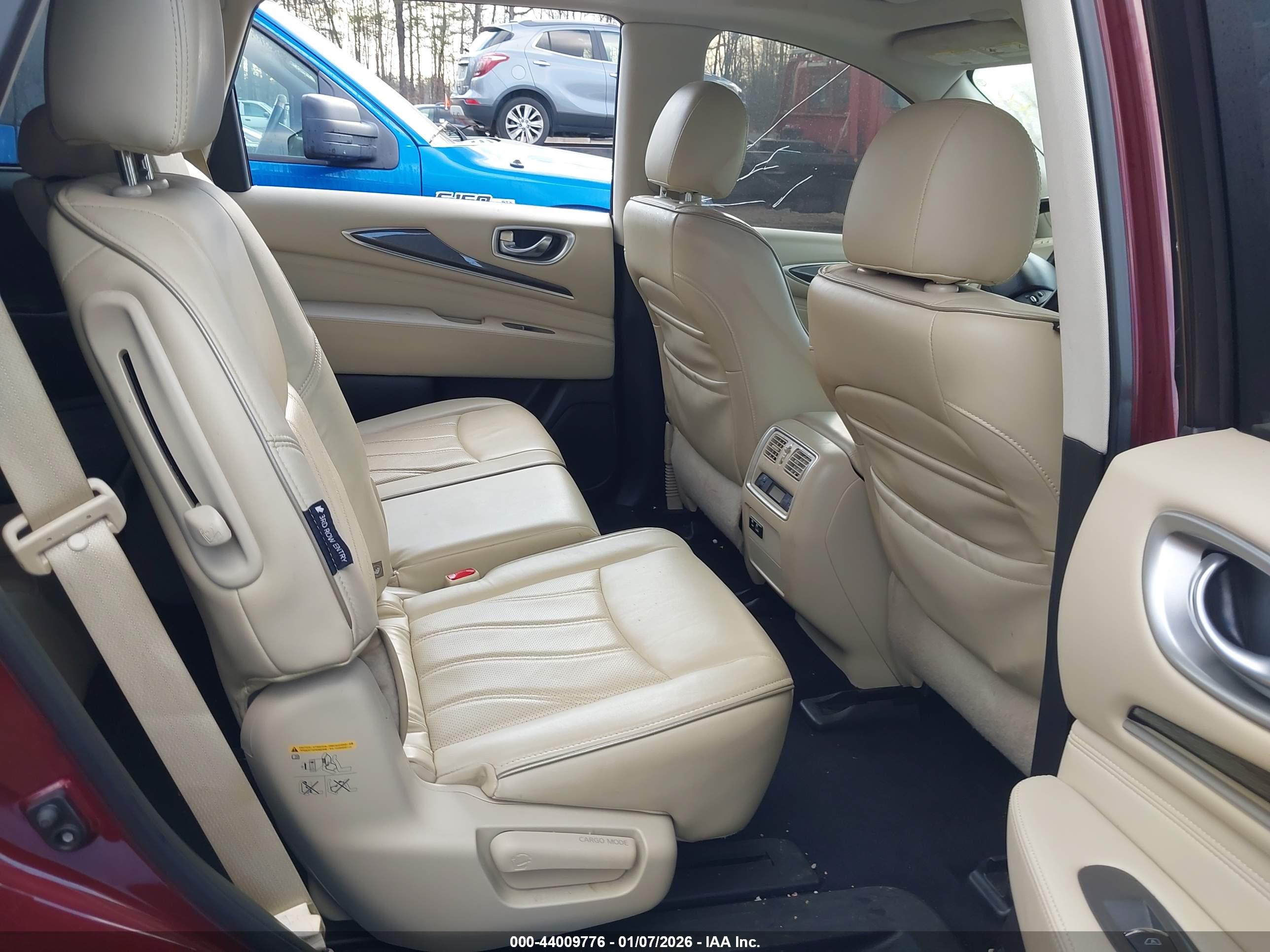 INFINITI QX60 image 8