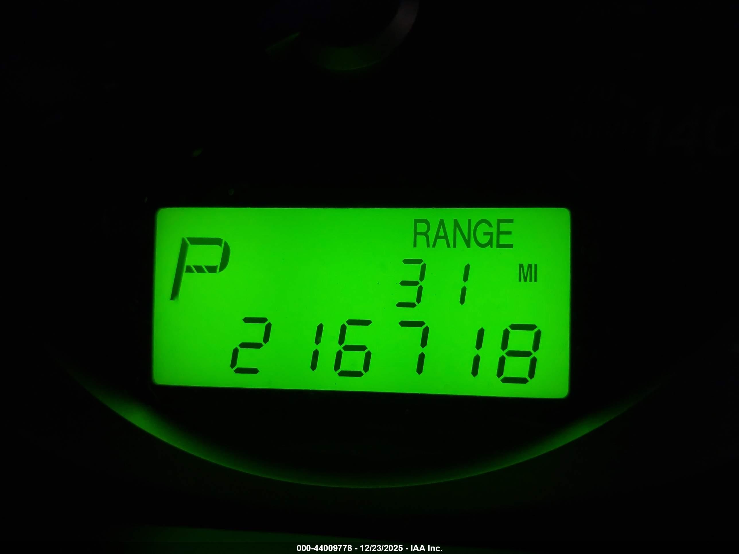 HYUNDAI TUCSON image 7