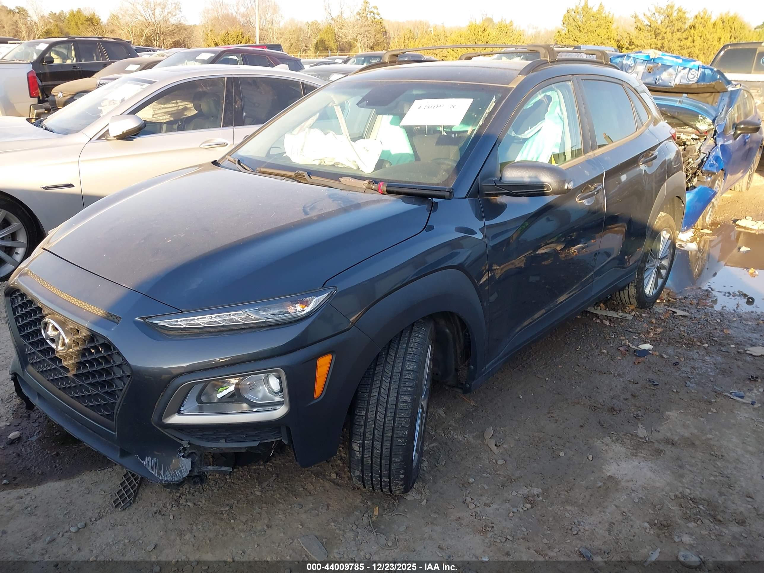 HYUNDAI KONA image 2