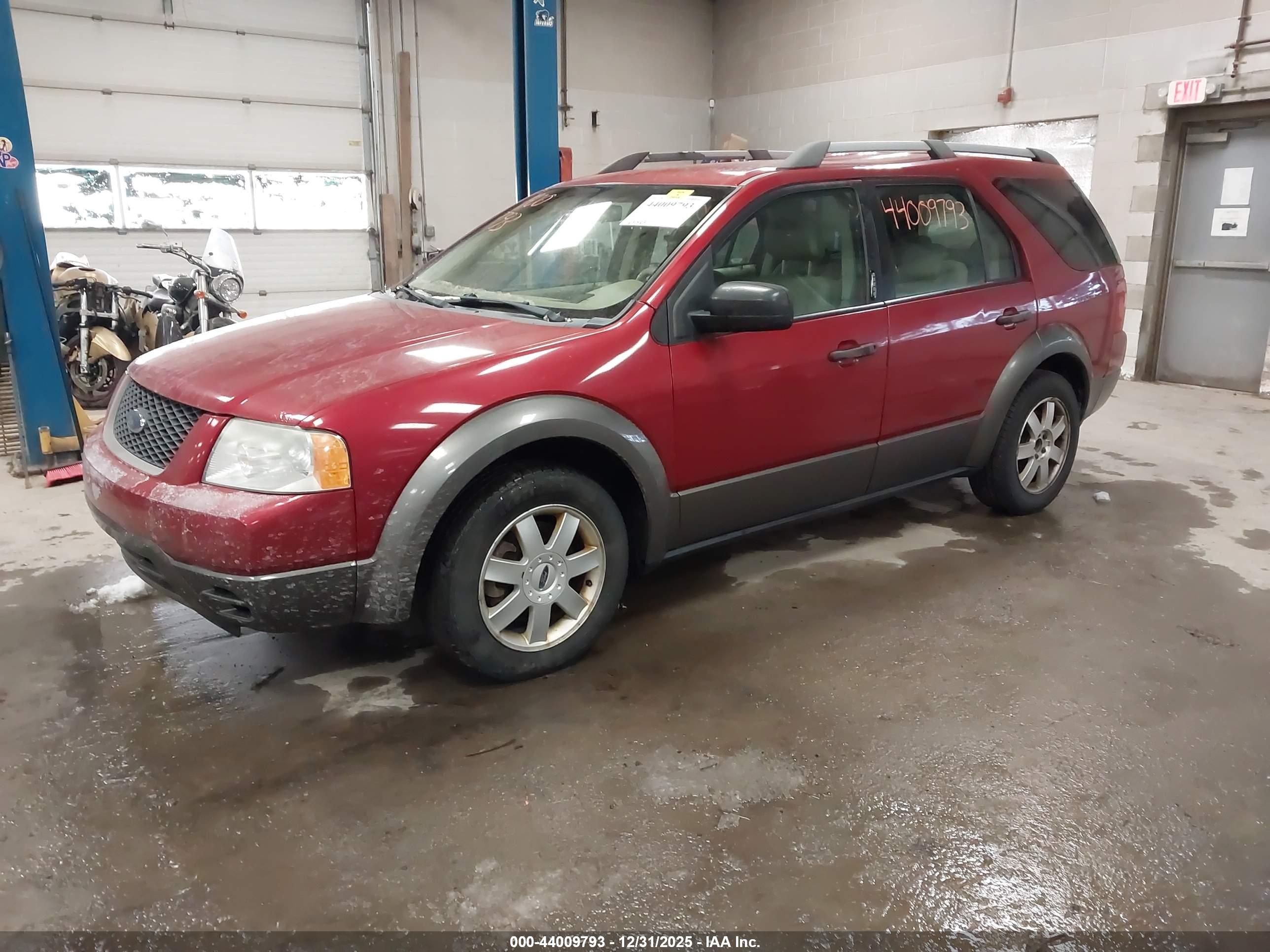 FORD FREESTYLE image 2