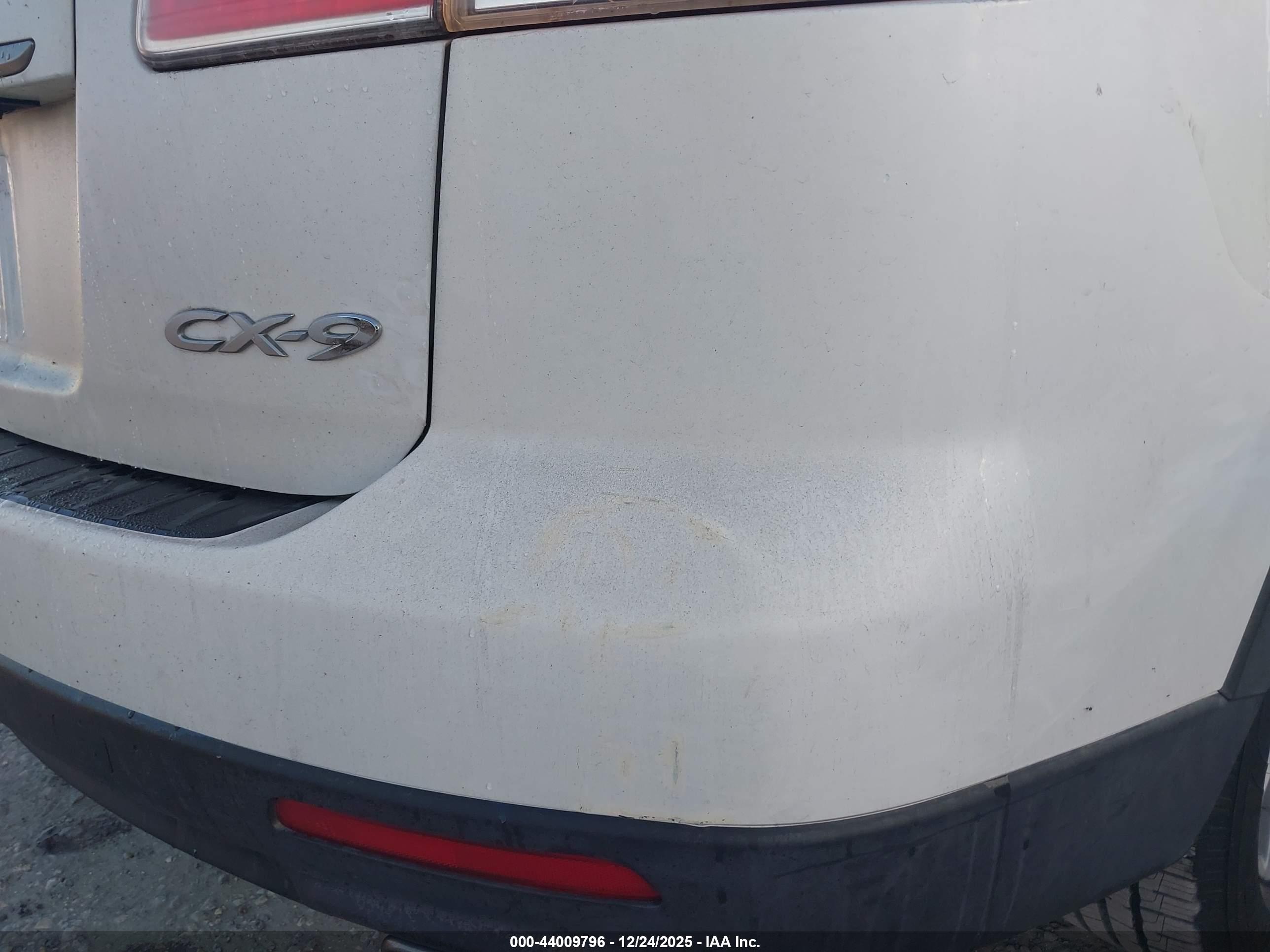 MAZDA CX-9 image 6
