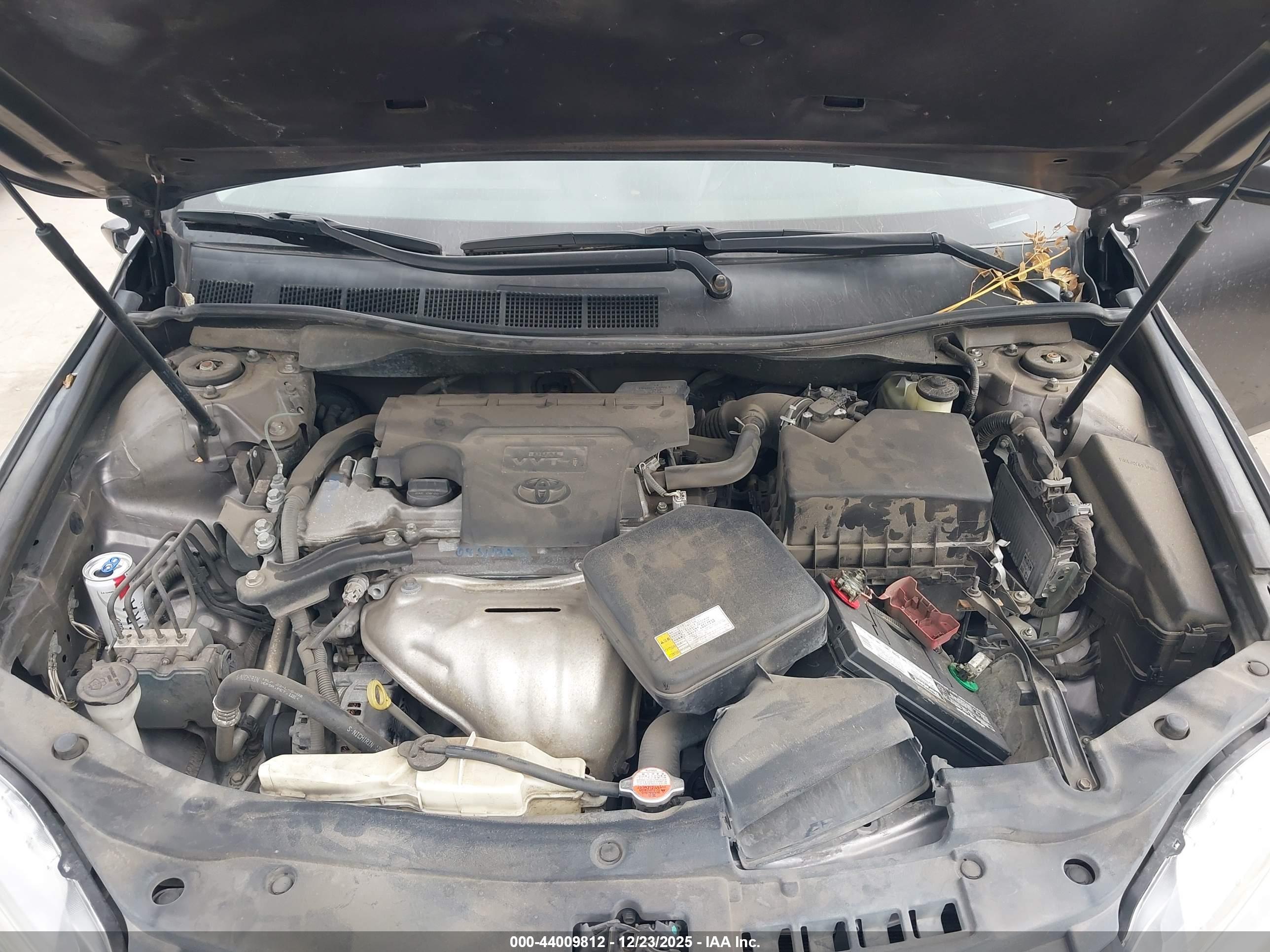 TOYOTA CAMRY image 10