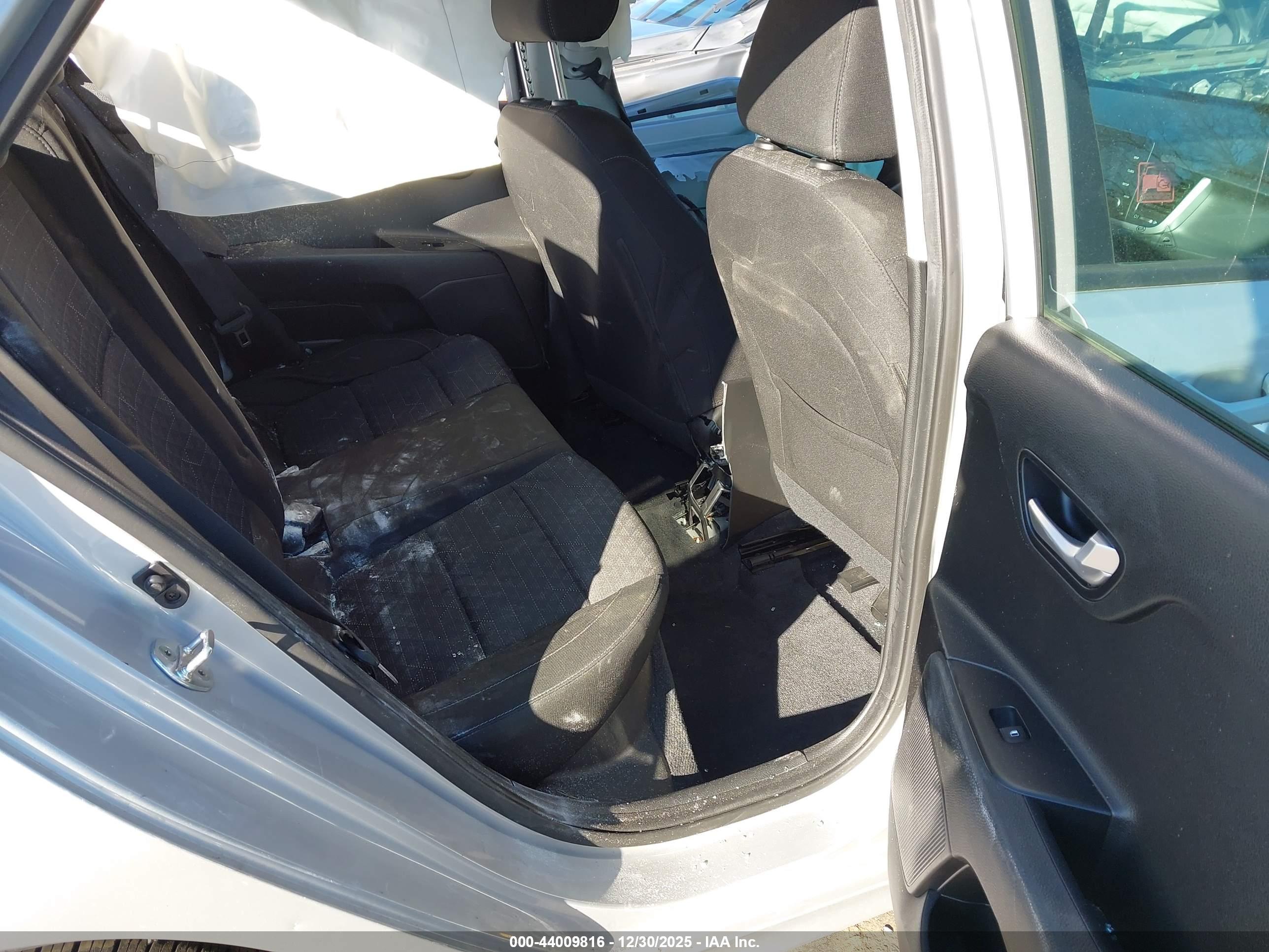 KIA RIO image 8