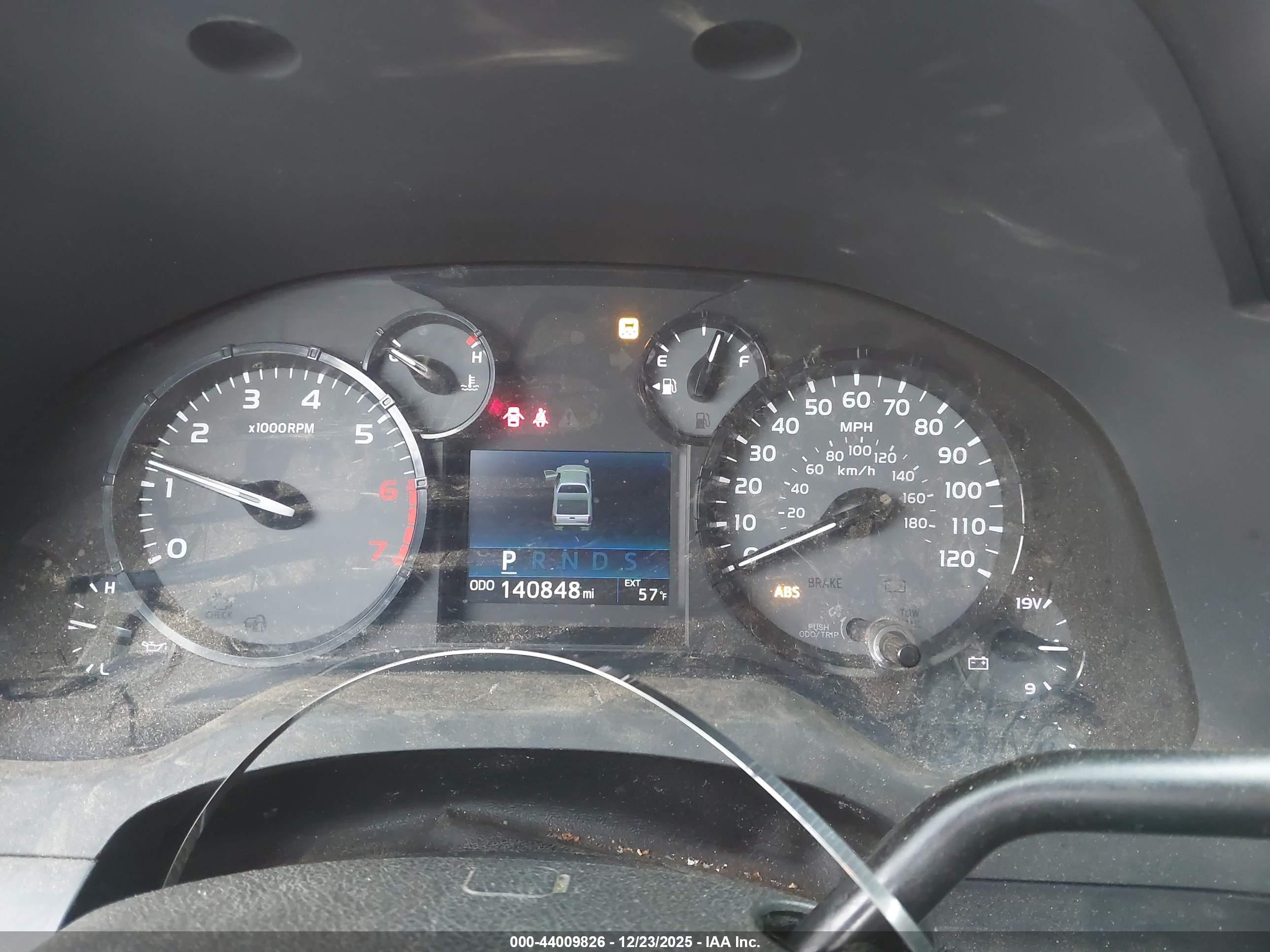 TOYOTA TUNDRA image 7