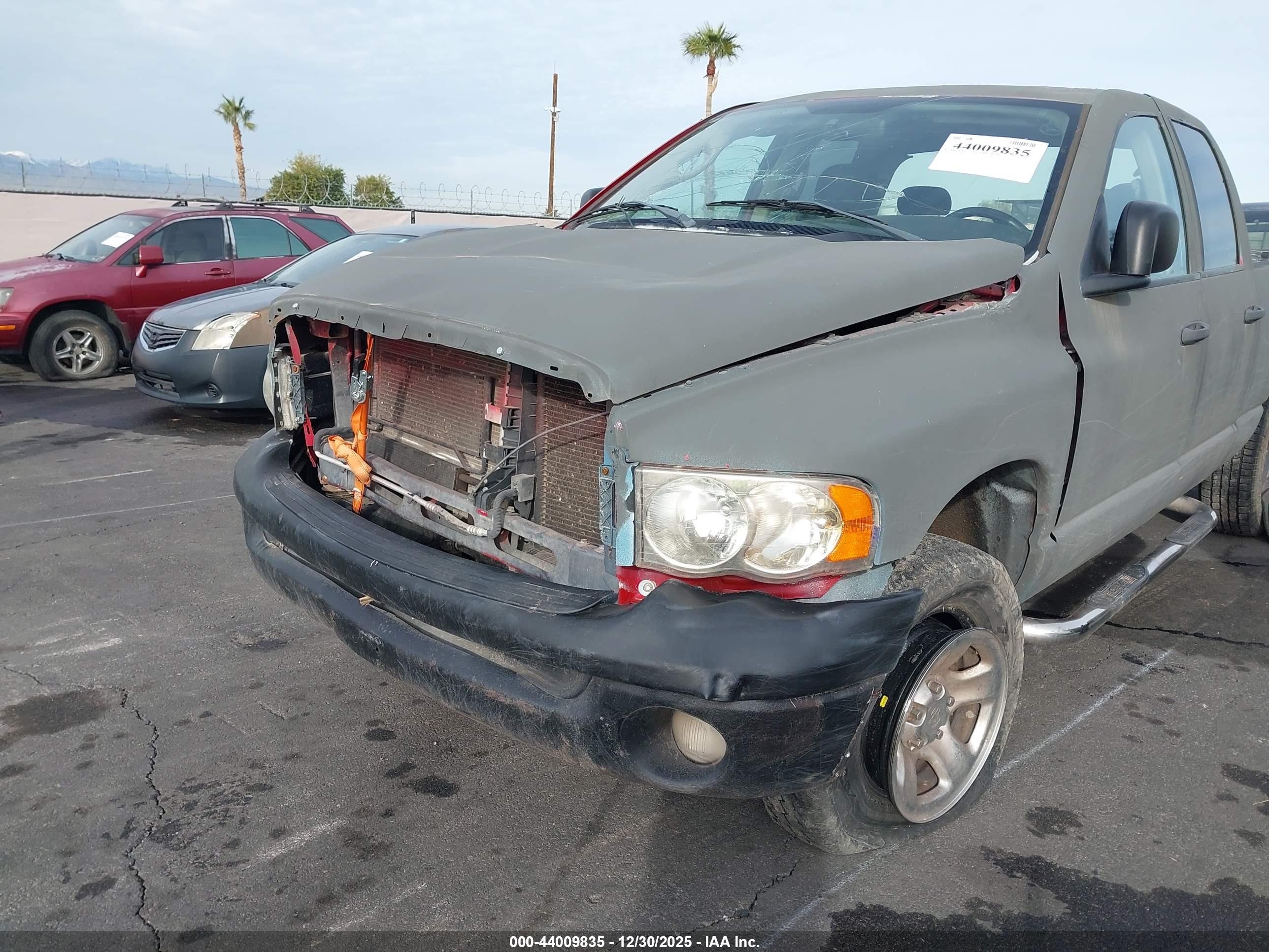 DODGE RAM image 6