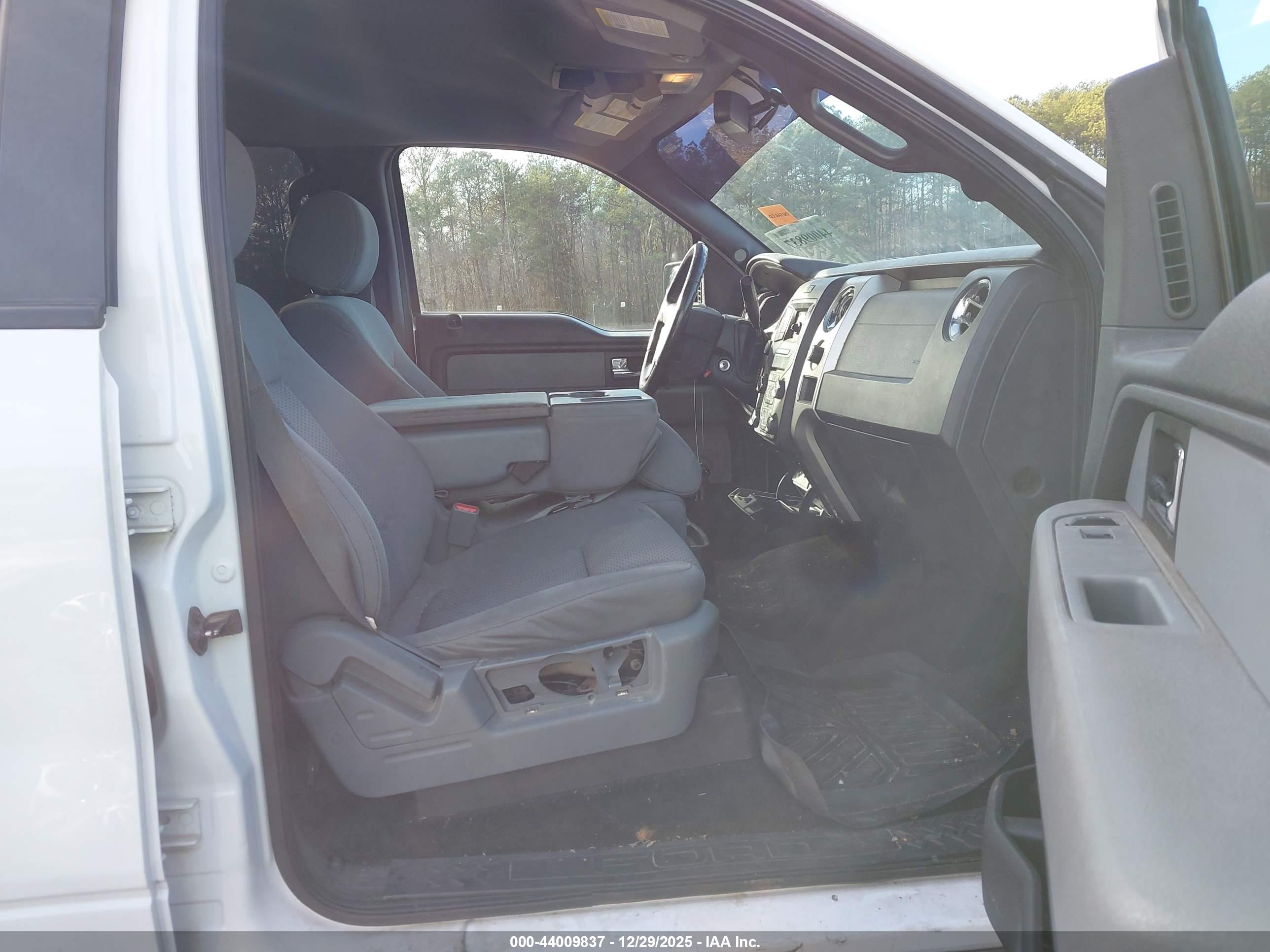 FORD F-150 image 5