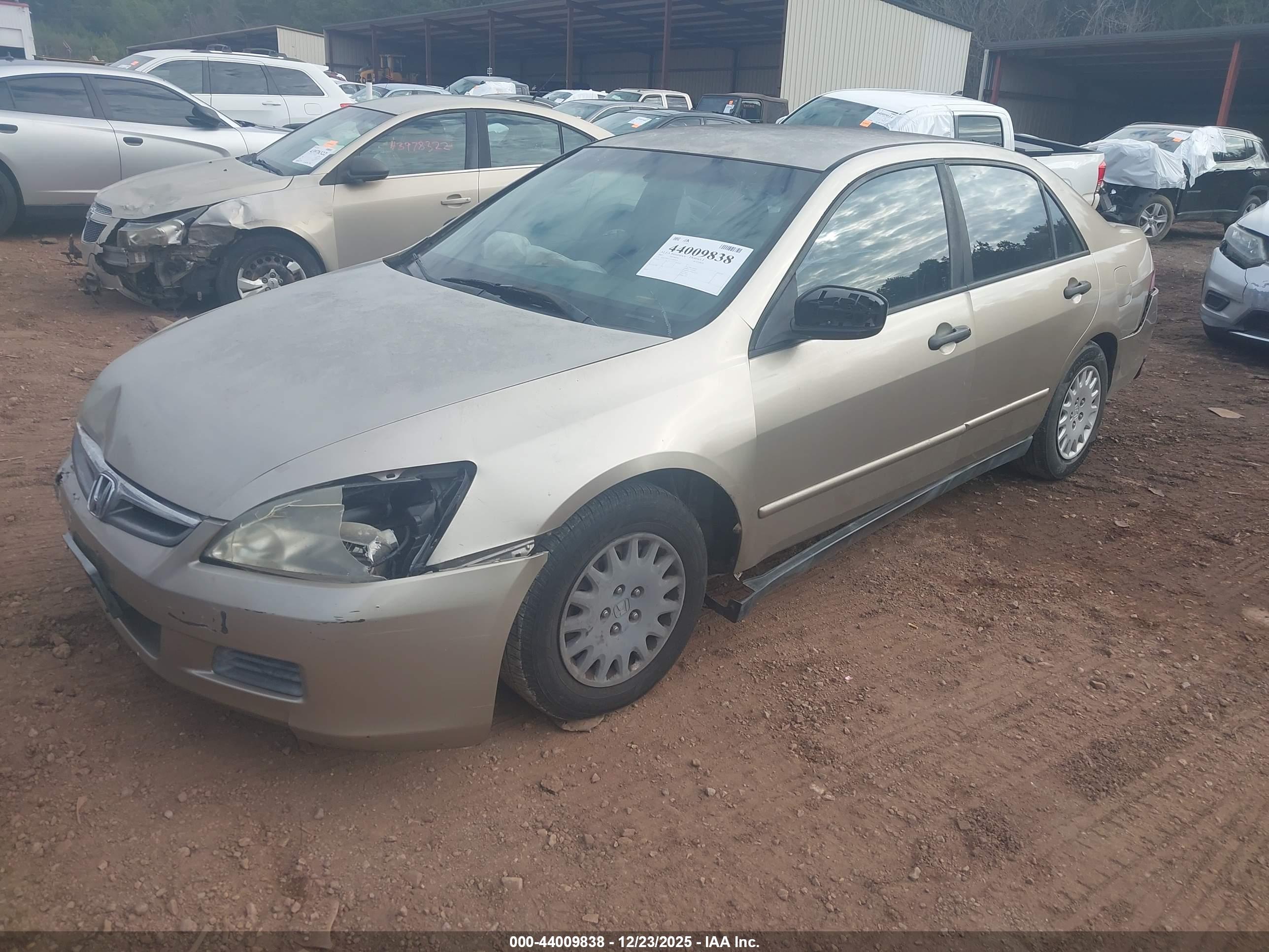 HONDA ACCORD image 2