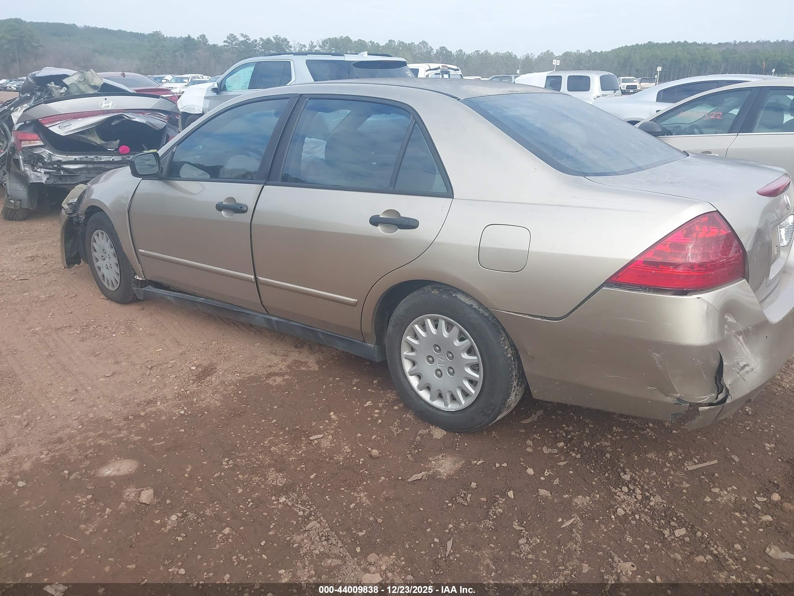 HONDA ACCORD image 3