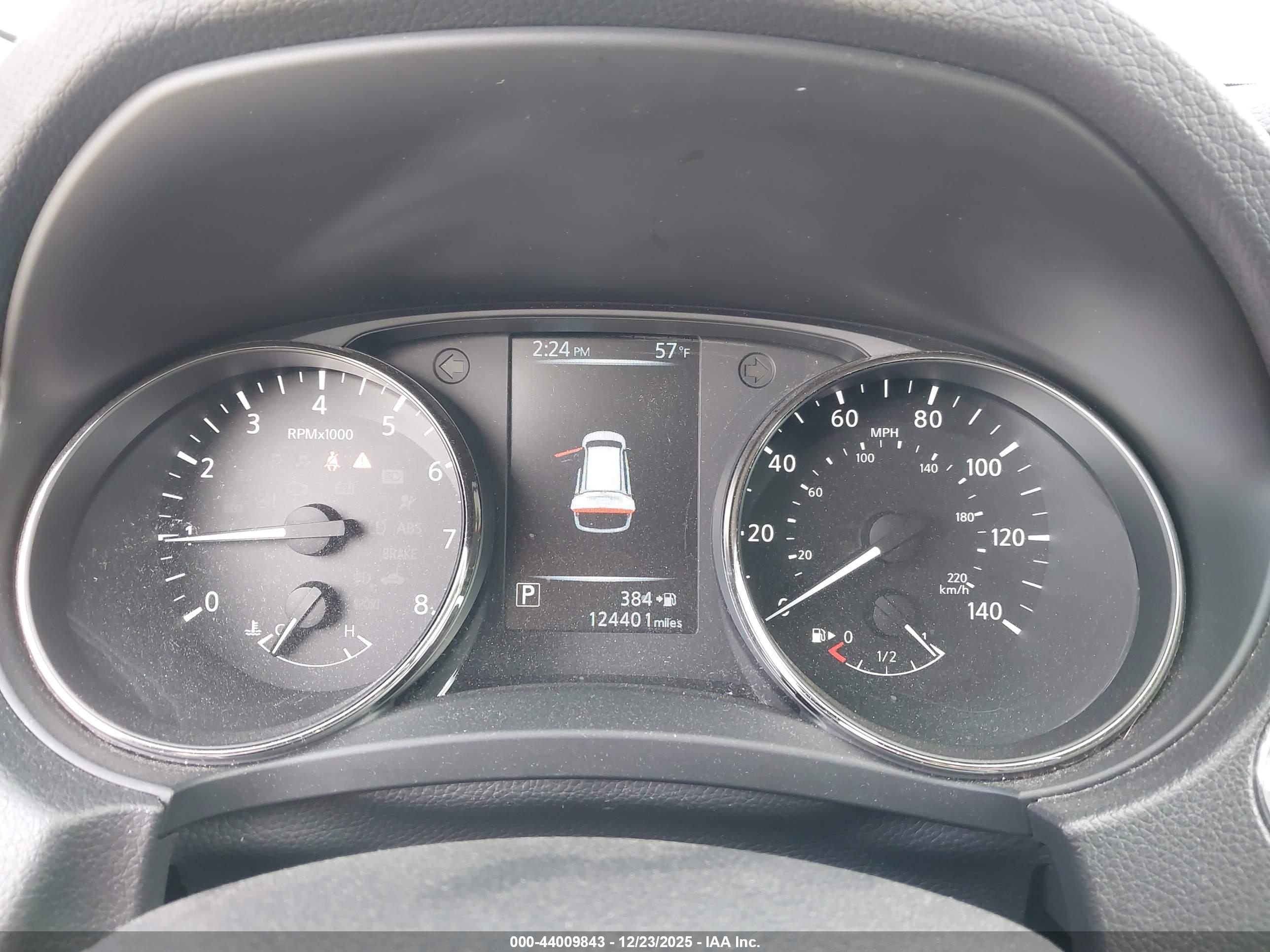 NISSAN ROGUE image 7