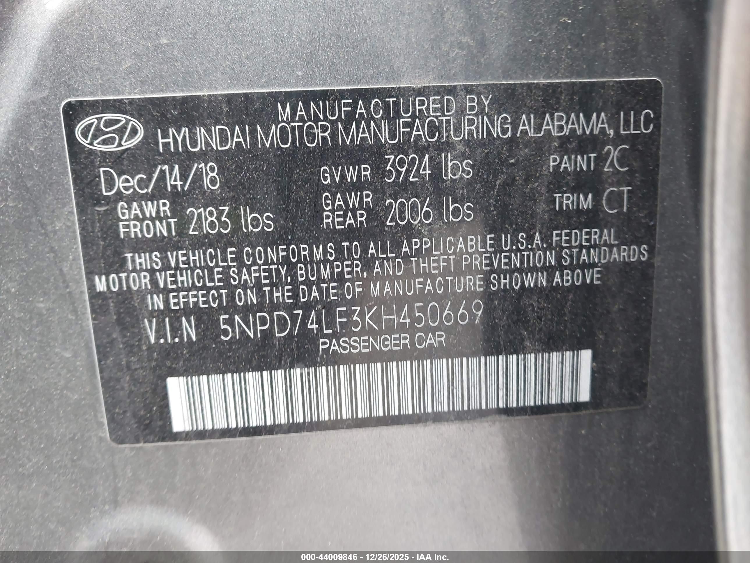 HYUNDAI ELANTRA image 9
